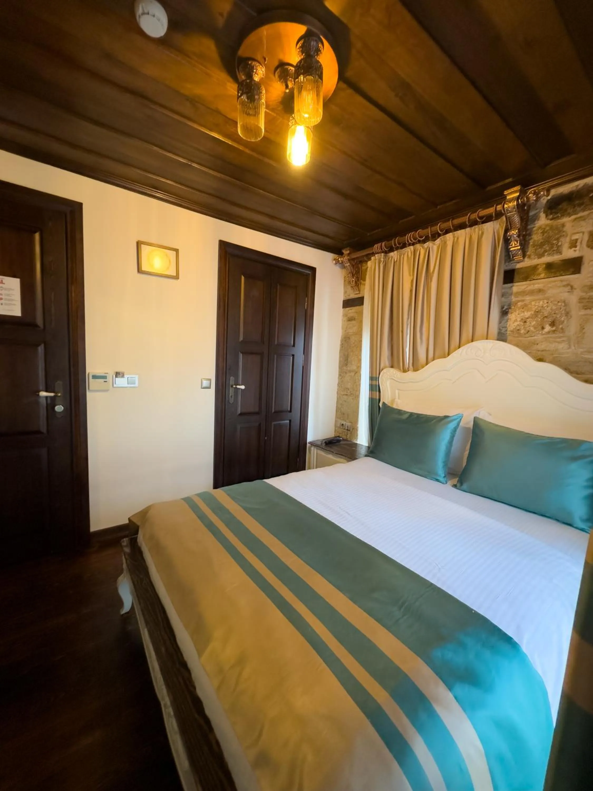 Bed in Marina Foça Hotel