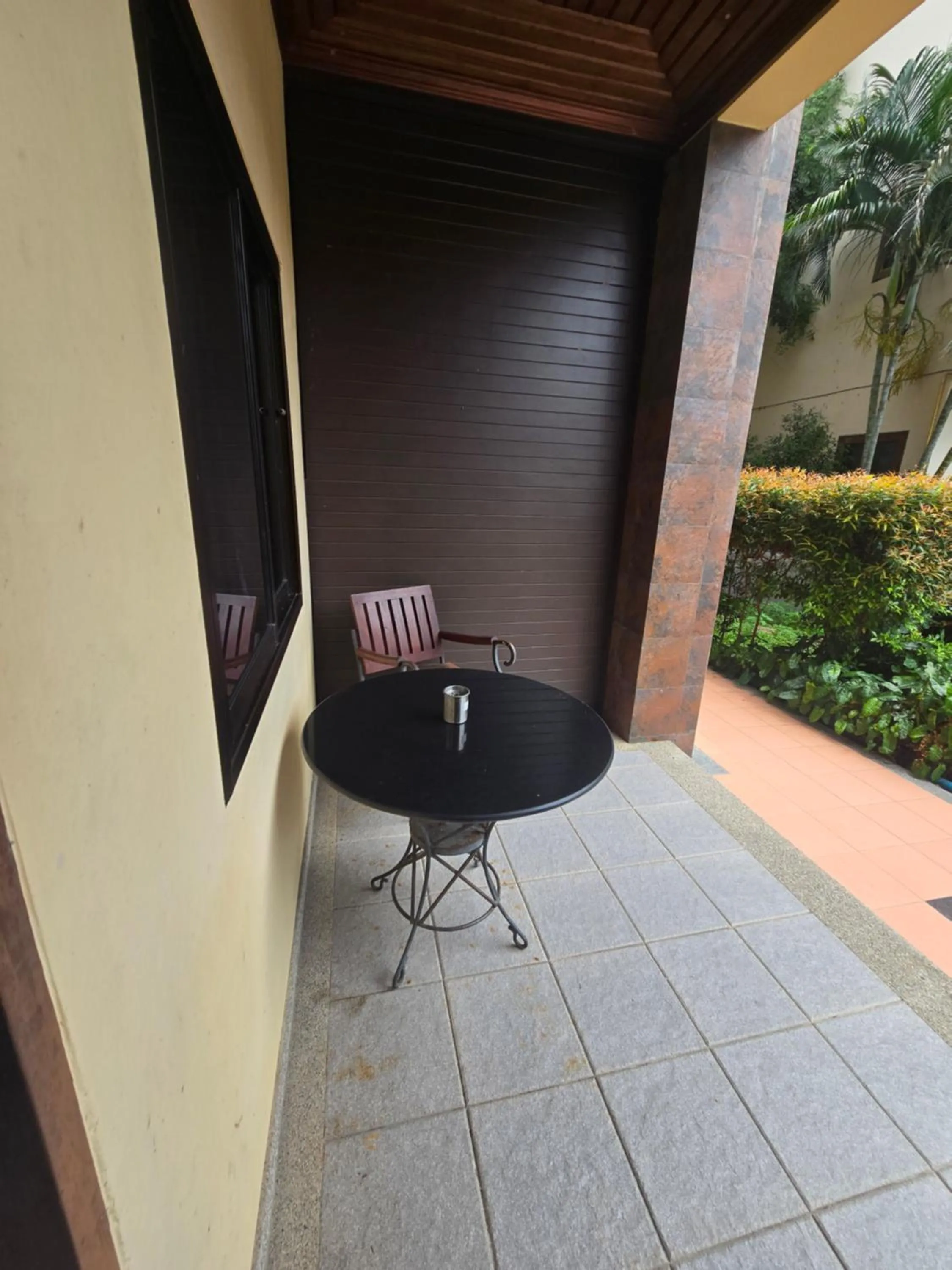 Seating area in H&Y Chaweng