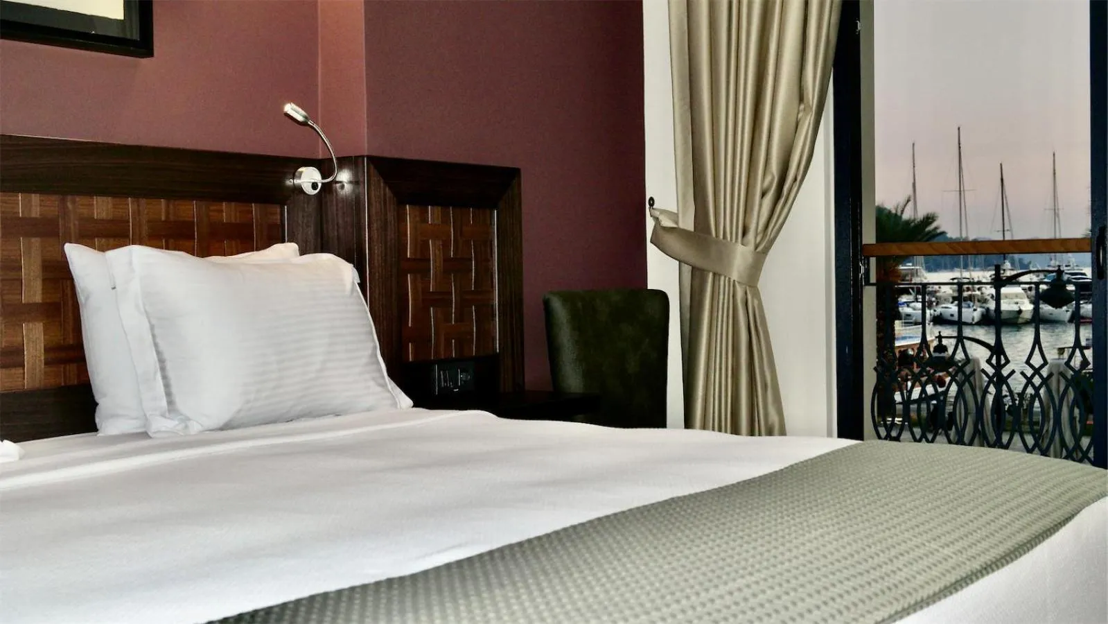 TV and multimedia, Bed in Resa Hotel Göcek