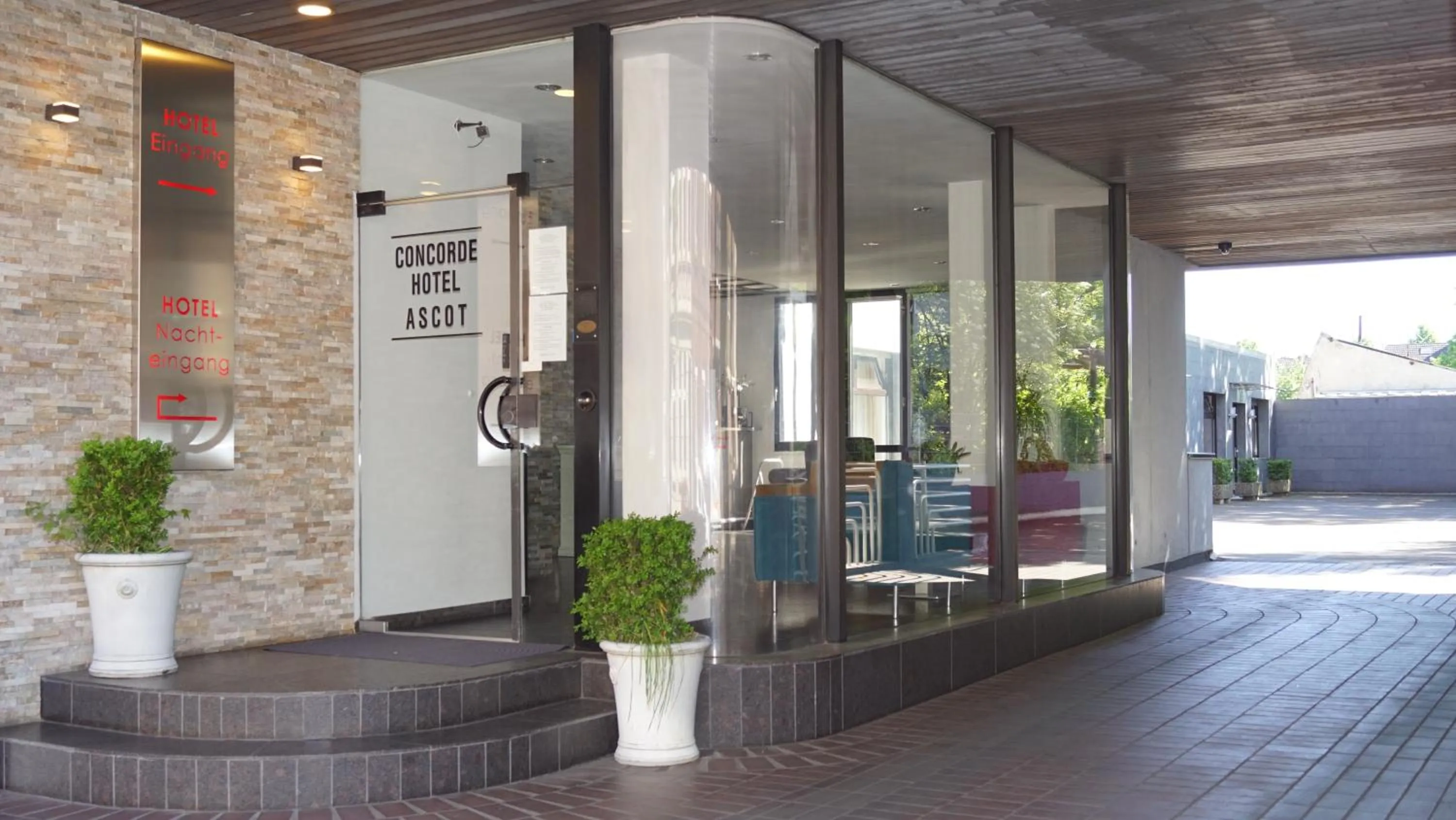 Day in Concorde Hotel Ascot