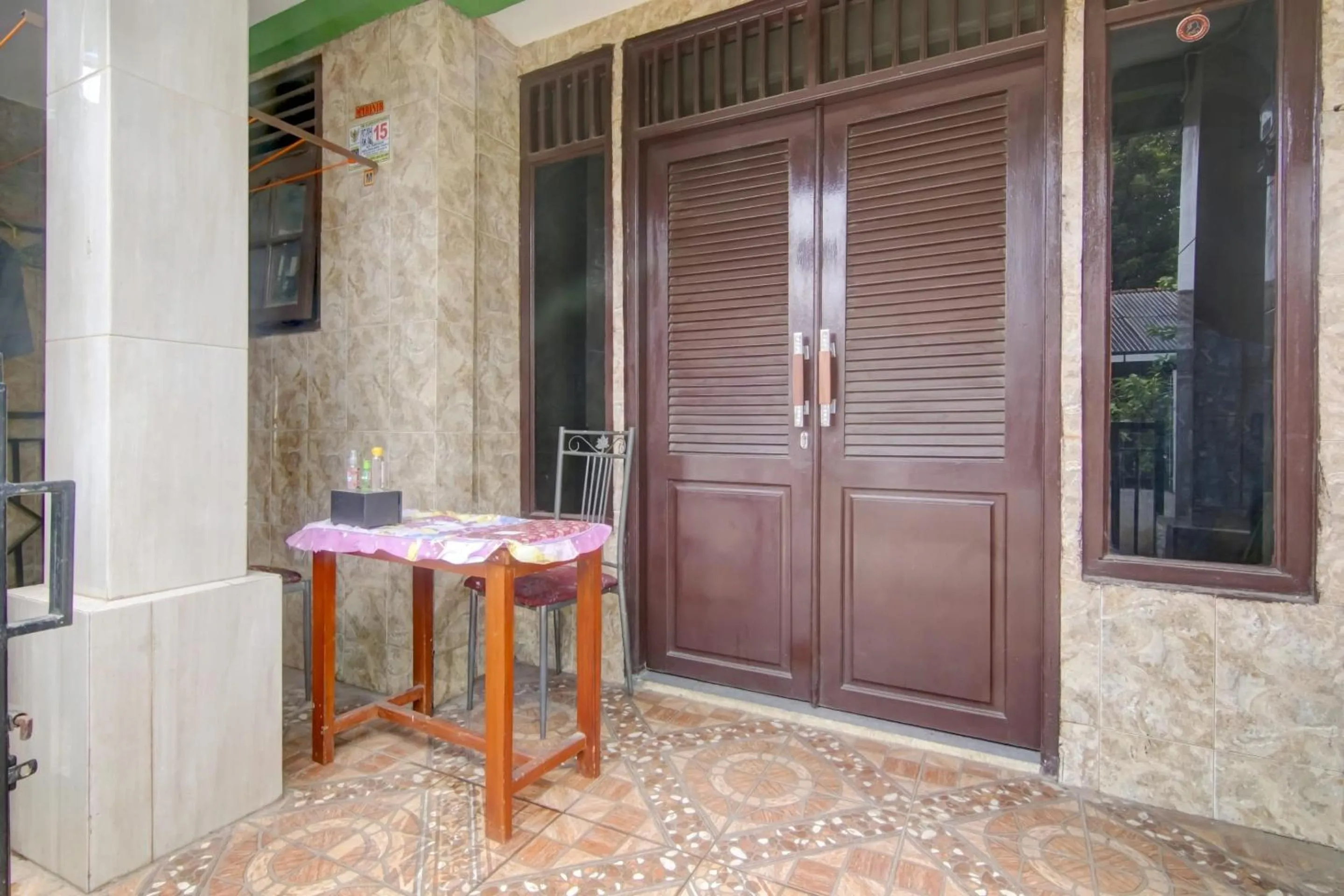 Lobby or reception in Hotel O Nakula Sadewa