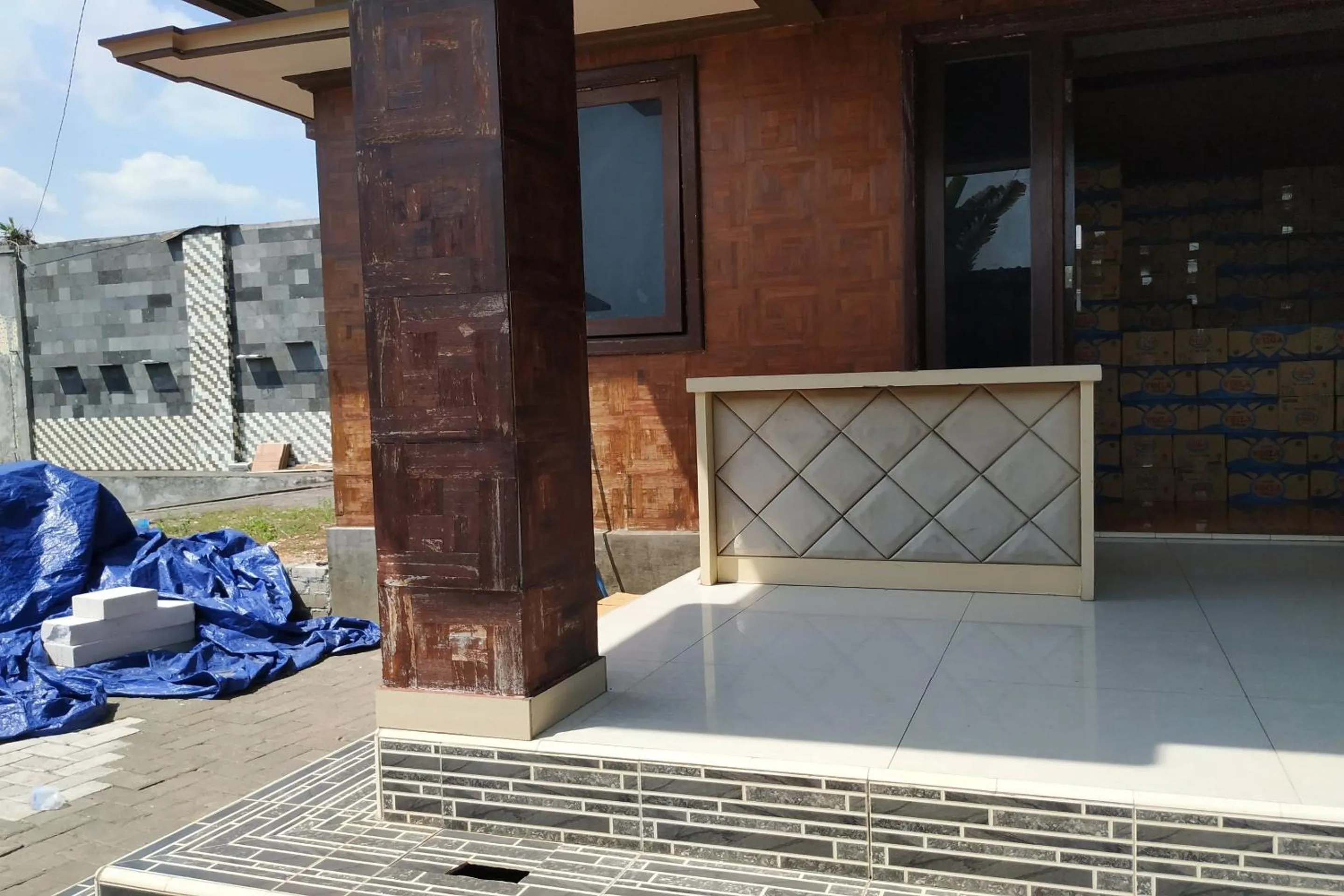 Lobby or reception in OYO 3887 Potreh Mastekah 2