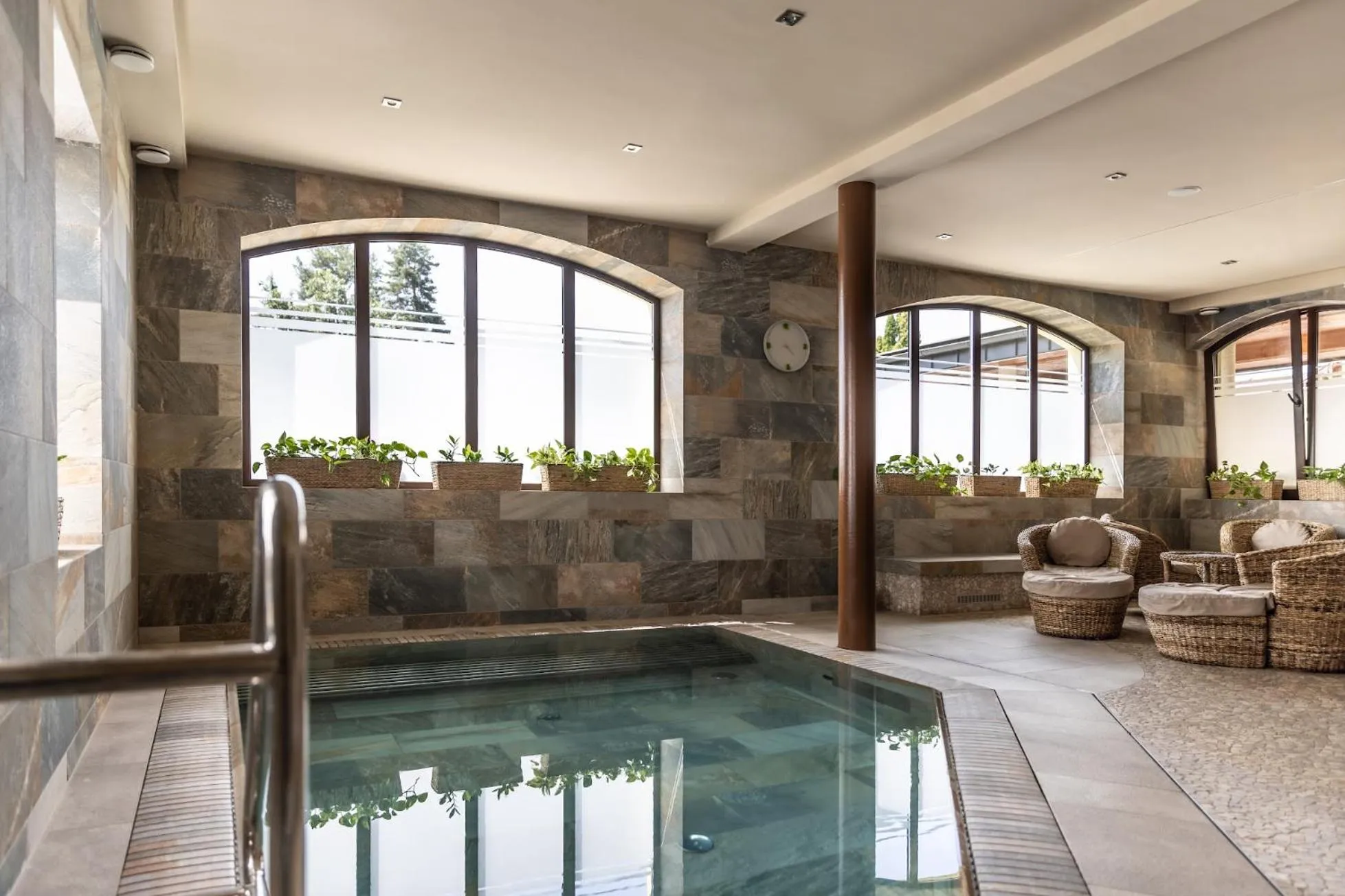 Hot Tub in Wellness Hotel Demänová