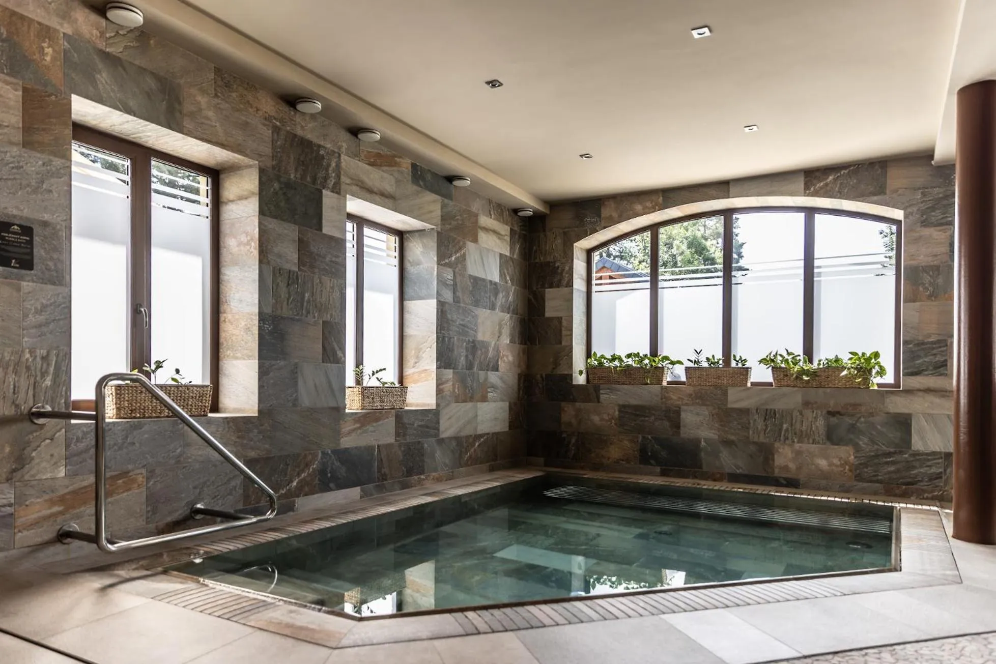 Hot Tub in Wellness Hotel Demänová