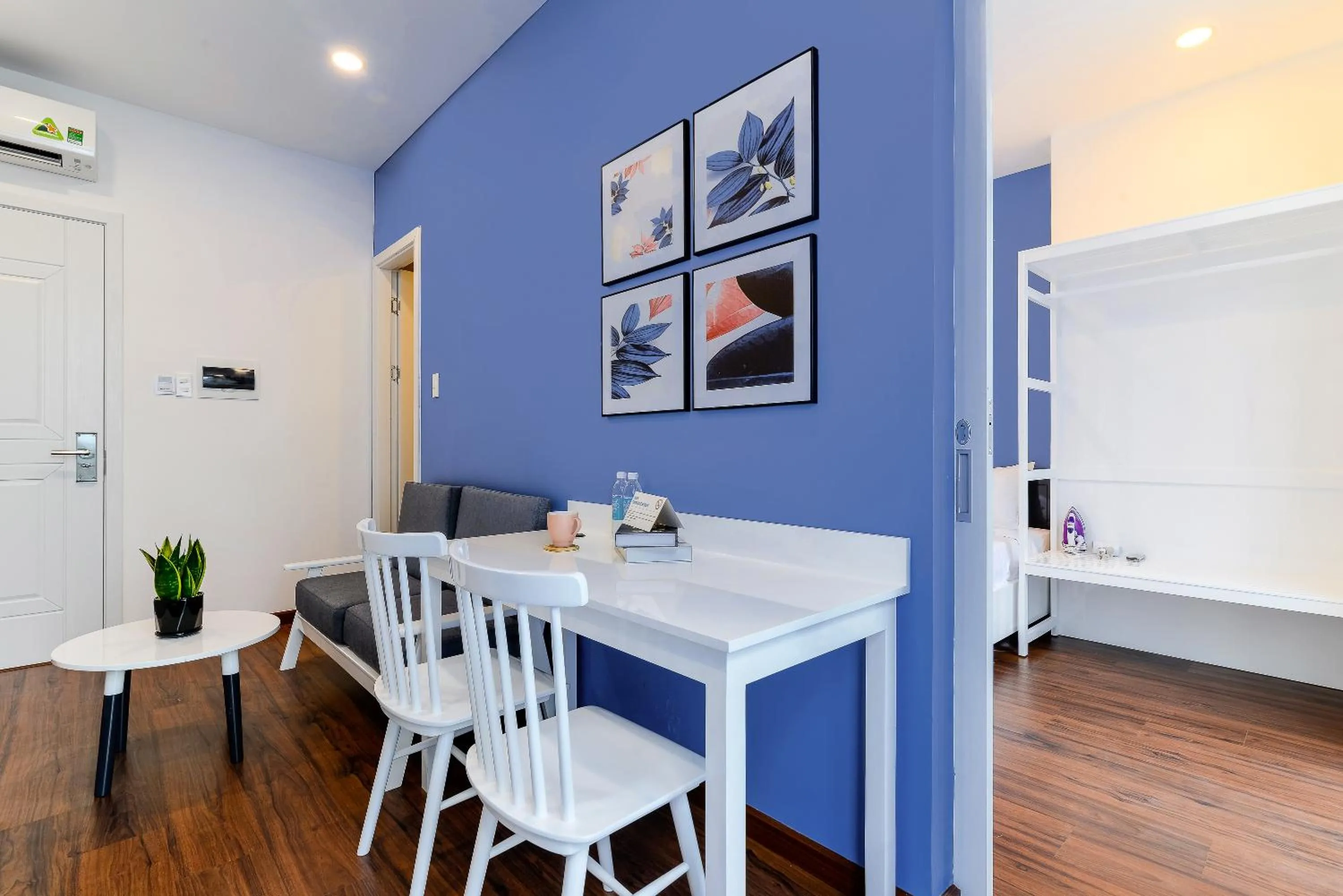 Living room in Cozrum Homes The Gallery Residence