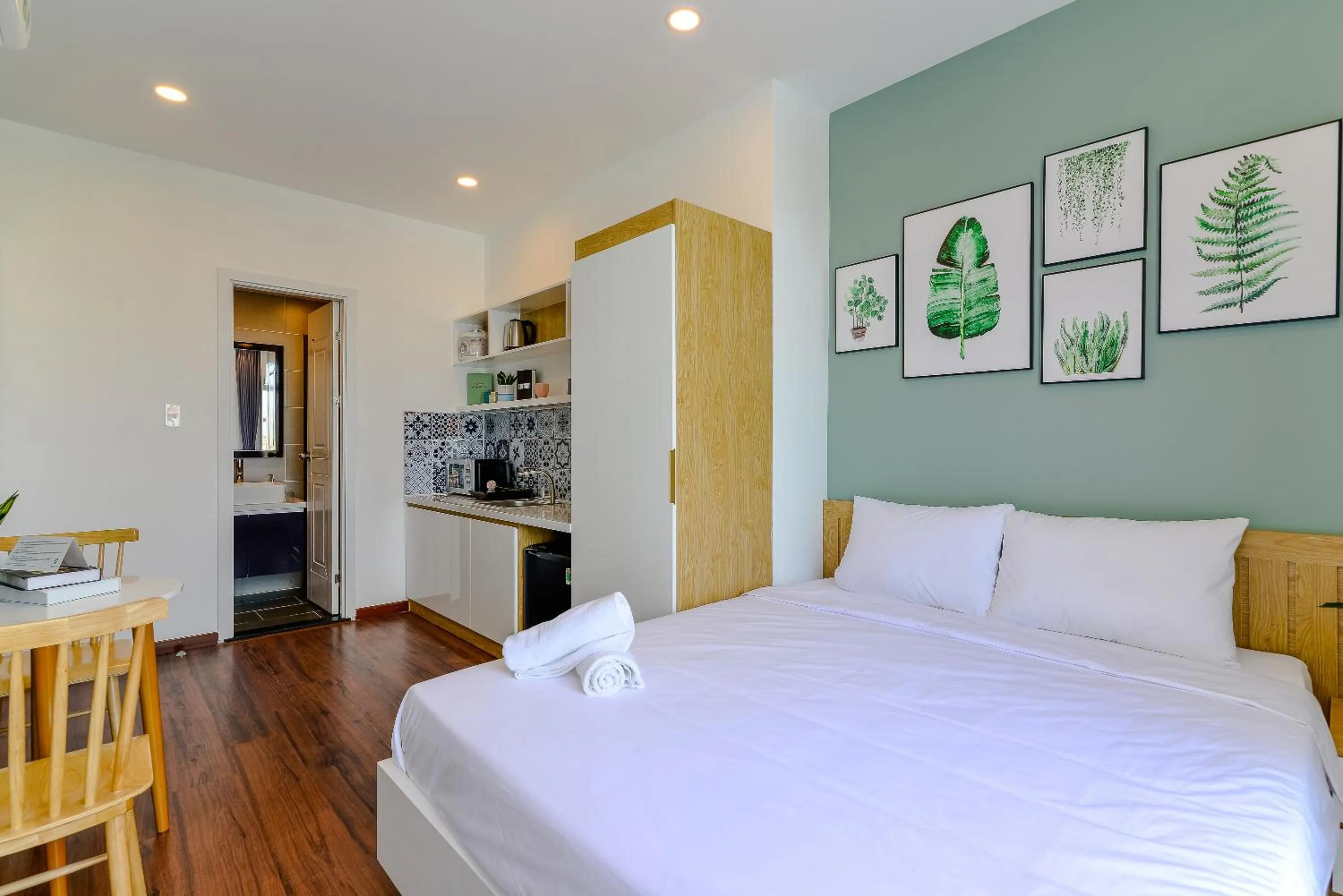 Bedroom, Bed in Cozrum Homes The Gallery Residence