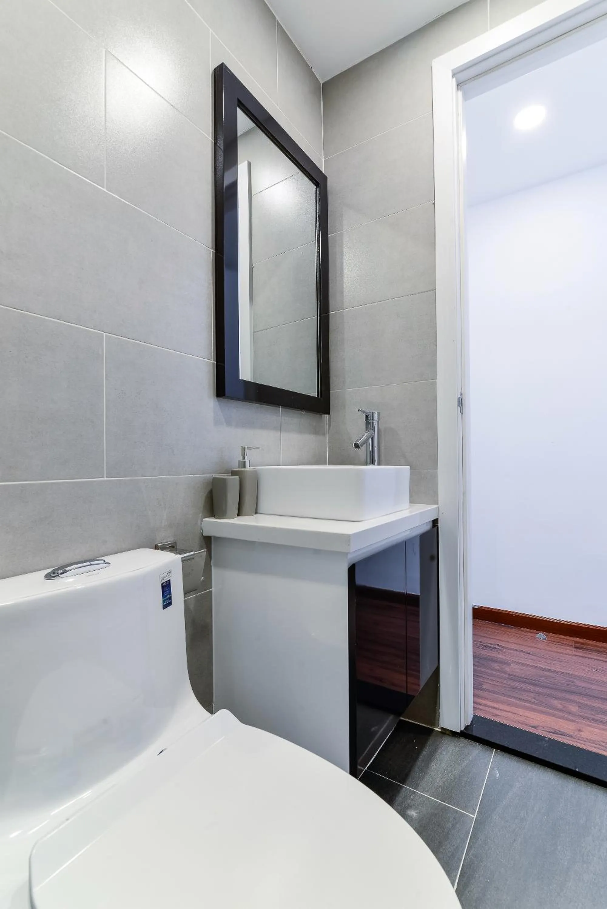Bathroom, Bed in Cozrum Homes The Gallery Residence
