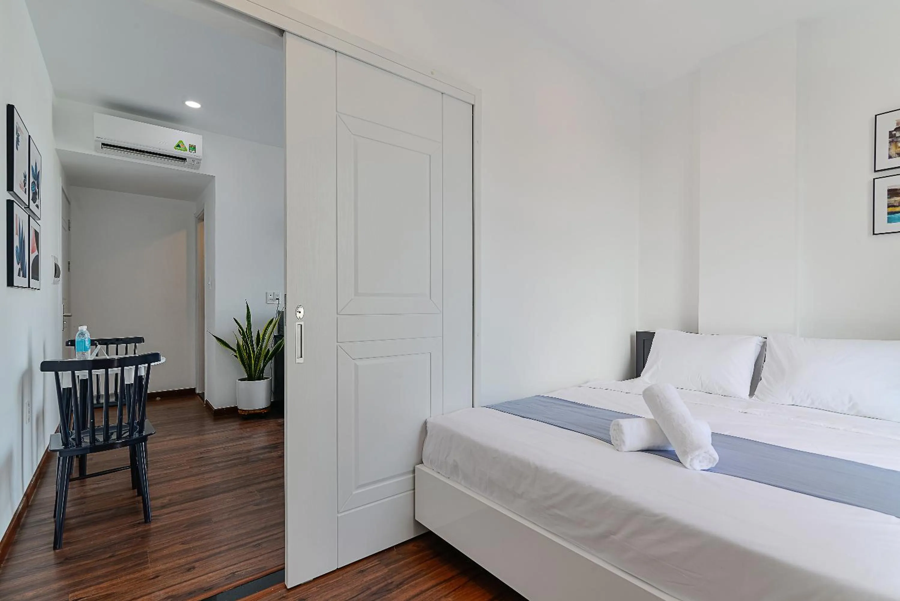 Bedroom, Bed in Cozrum Homes The Gallery Residence