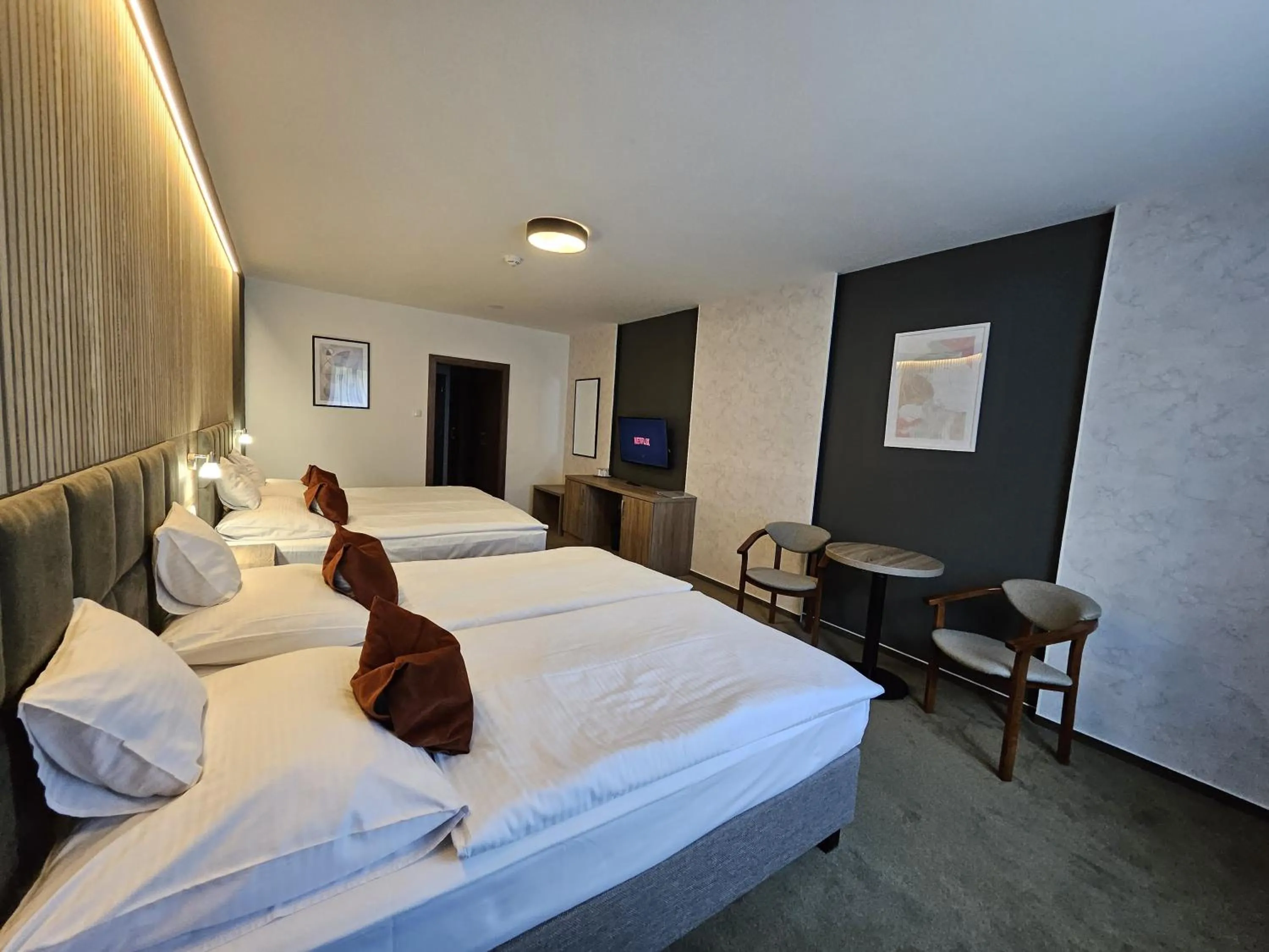 Bed in Hotel Slávia Svidník SPA & RESTAURANT