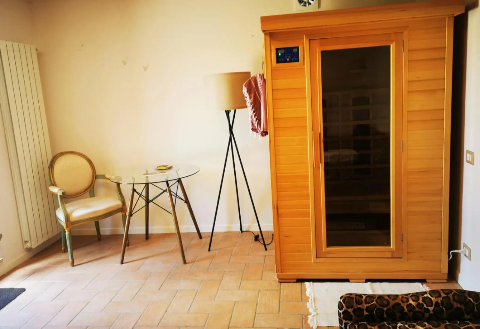Sauna in Dolce Farnetta en-Suite Spa & Yoga