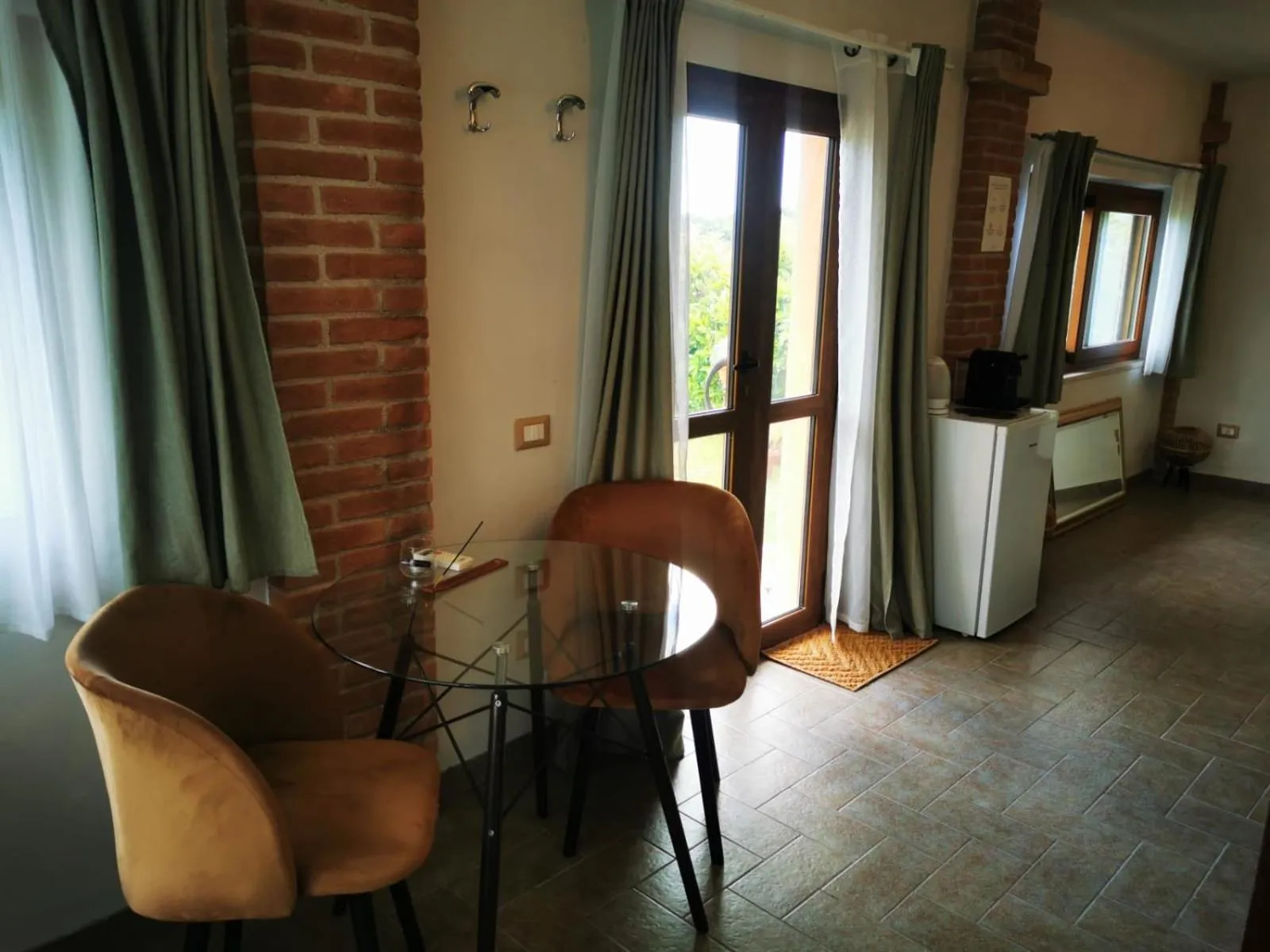 Seating area in Dolce Farnetta en-Suite Spa & Yoga