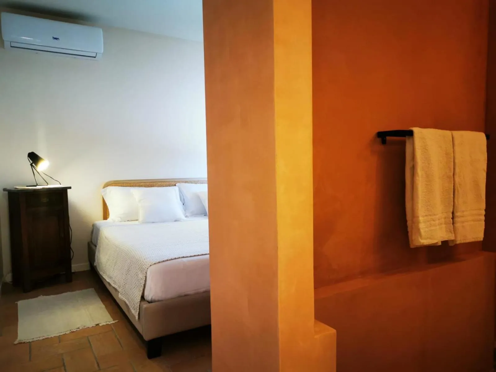 Bed in Dolce Farnetta en-Suite Spa & Yoga