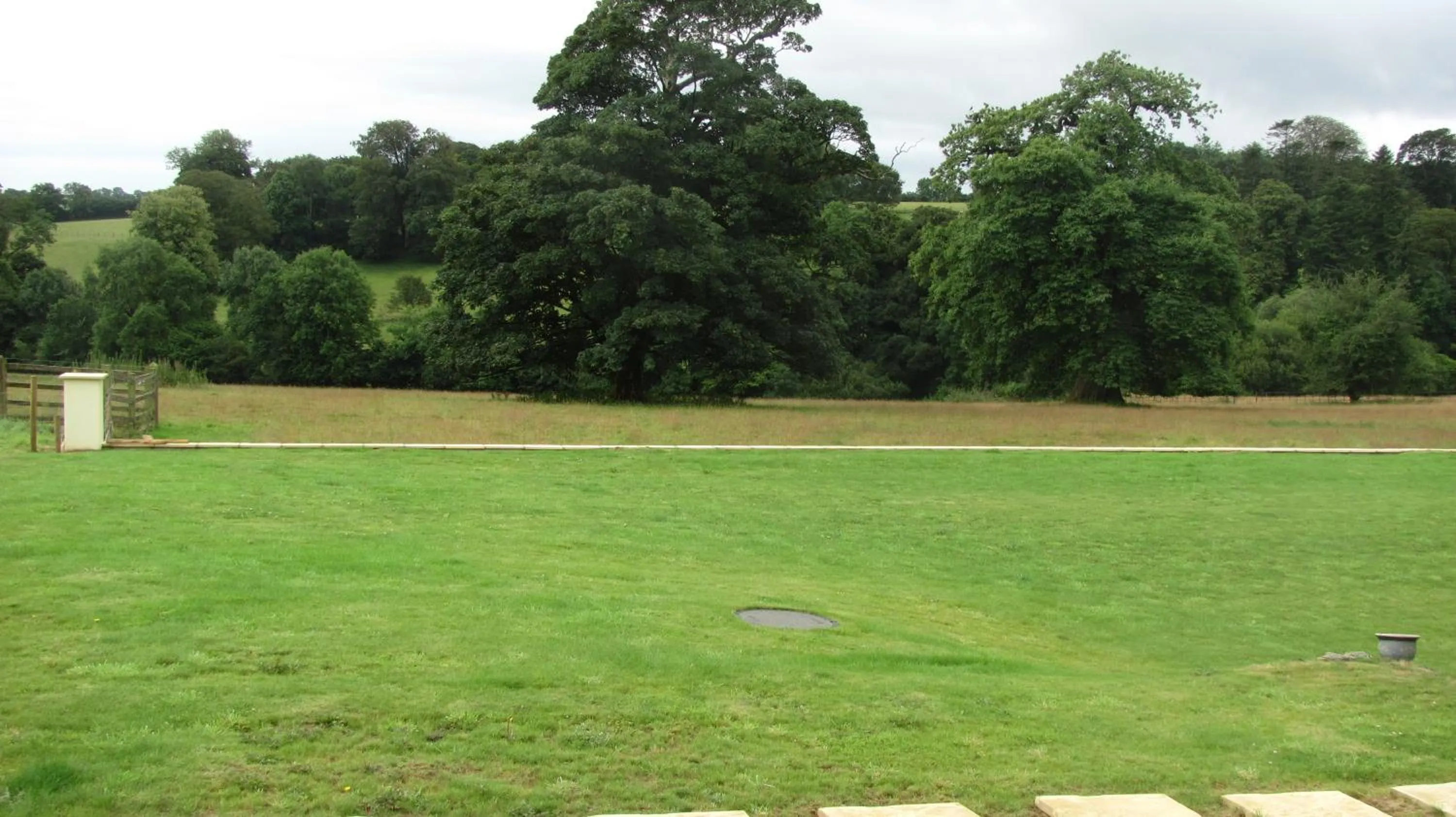 Natural landscape in Trelaske Manor Cottage
