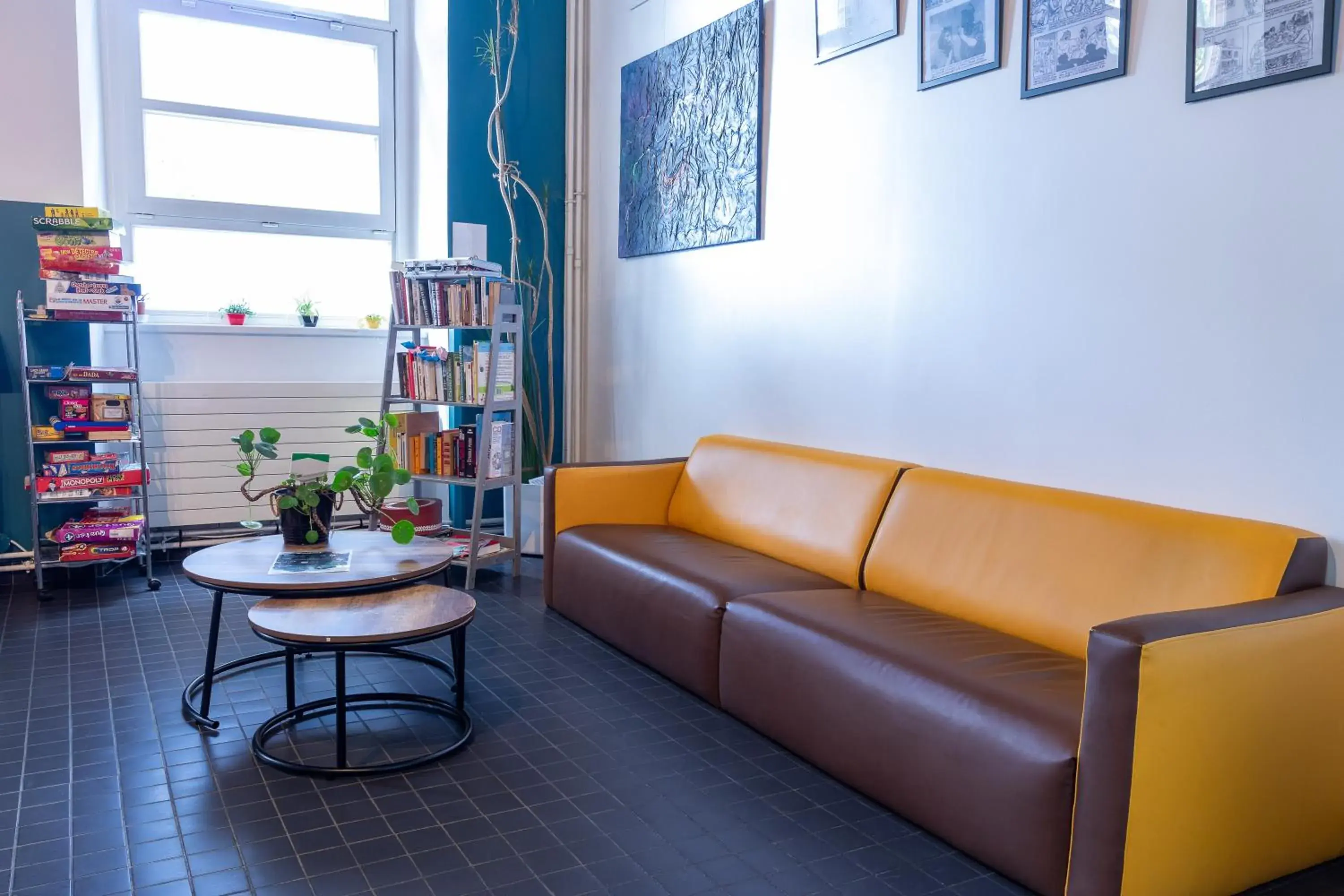 Bed in 4-Bed Male Dormitory Room in Auberge de Jeunesse HI Amiens Bed in 4-Bed Male Dormitory Room in Auberge de Jeunesse HI Amiens