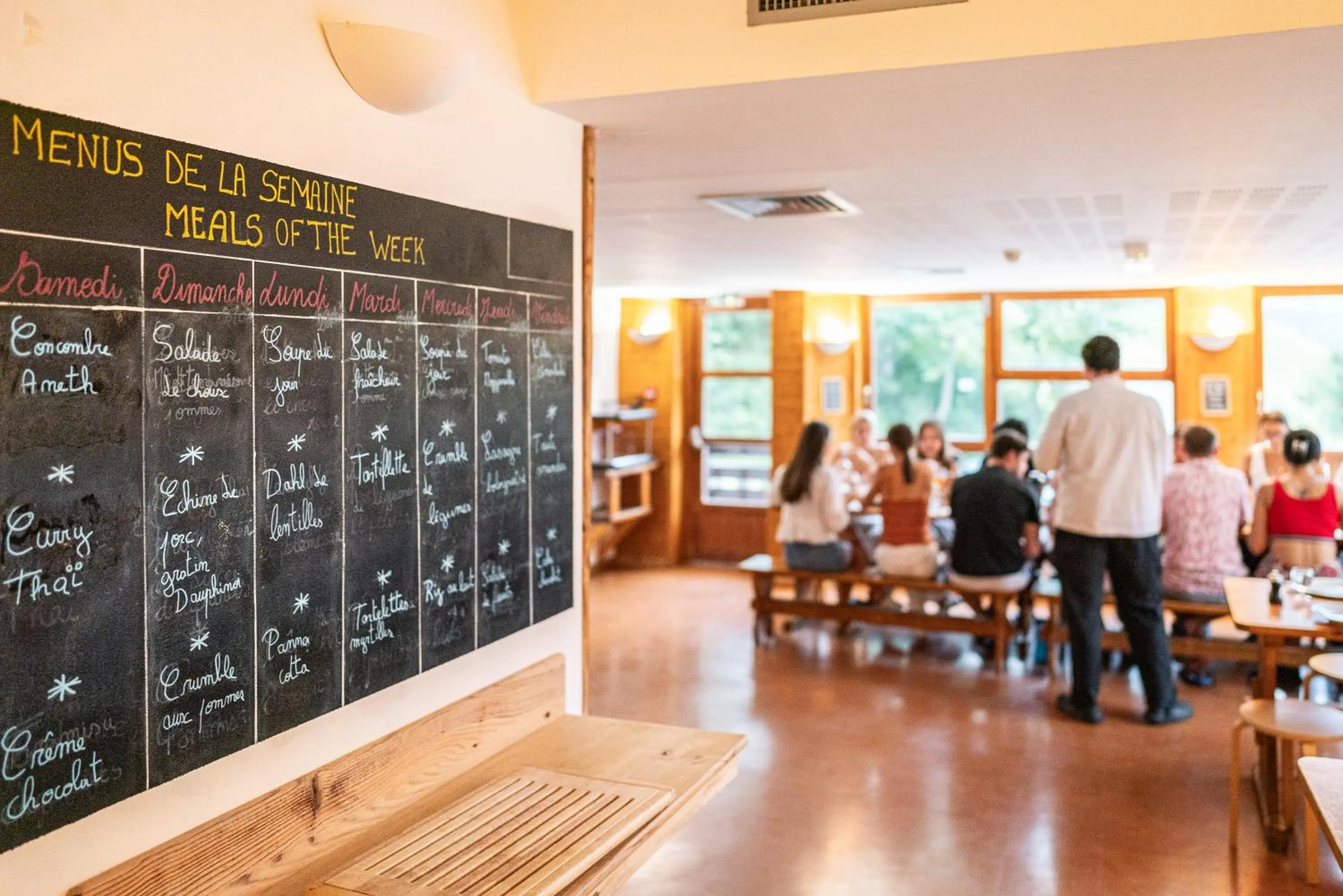 Restaurant/places to eat in Auberge de Jeunesse HI La Clusaz