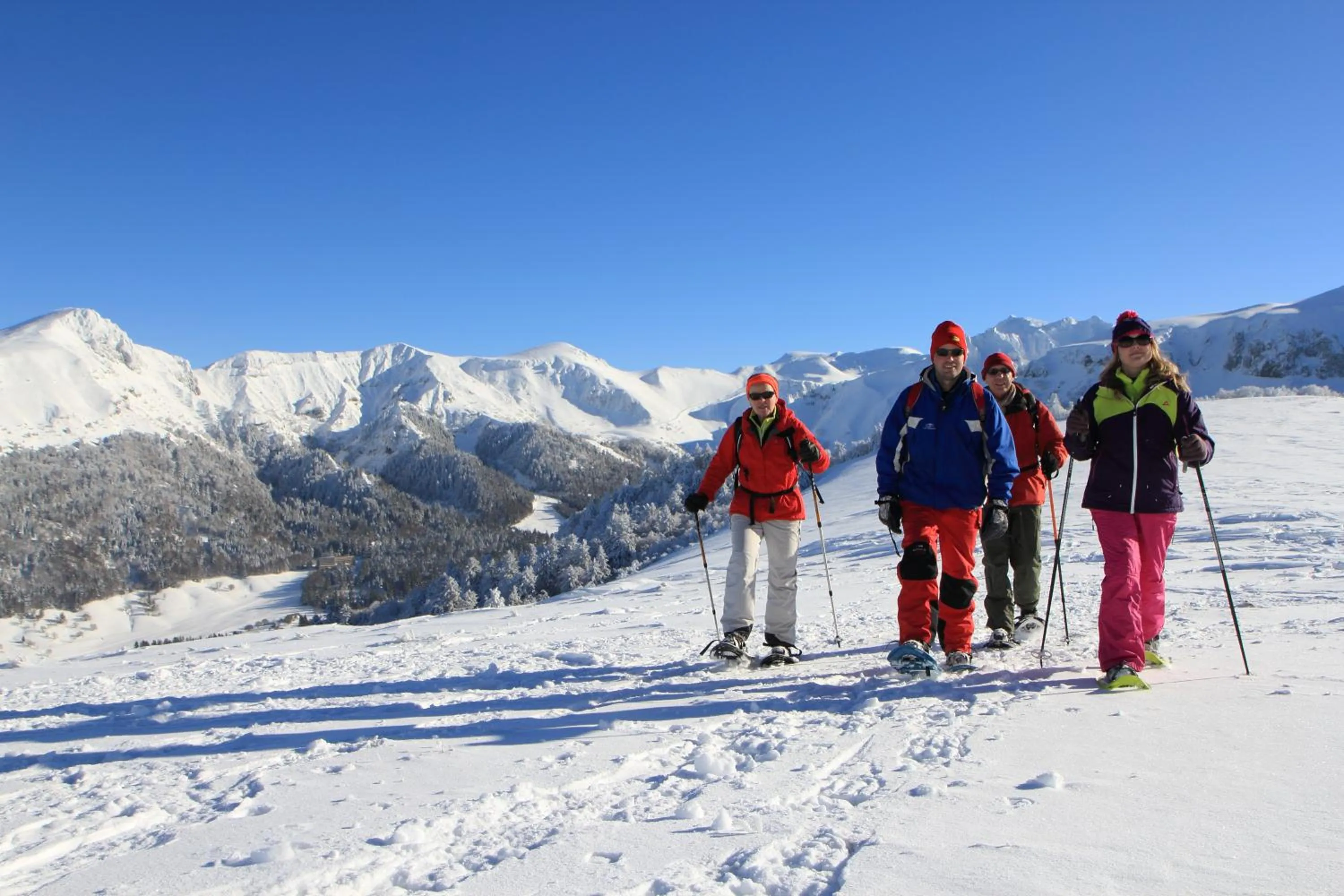 Mountain view in Auberge de Jeunesse HI Le Mont-Dore