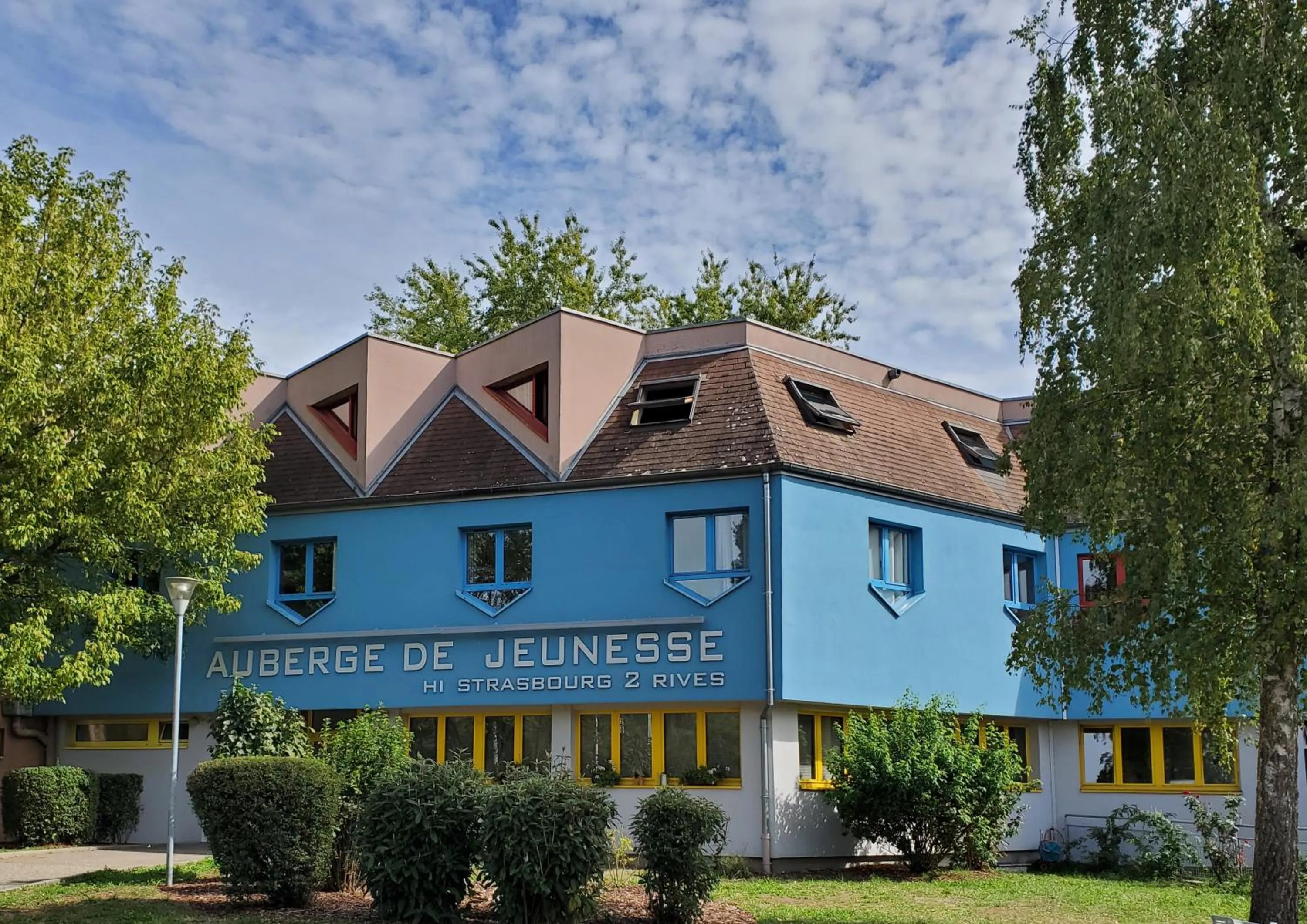 Property building in Auberge de Jeunesse HI Strasbourg 2 Rives
