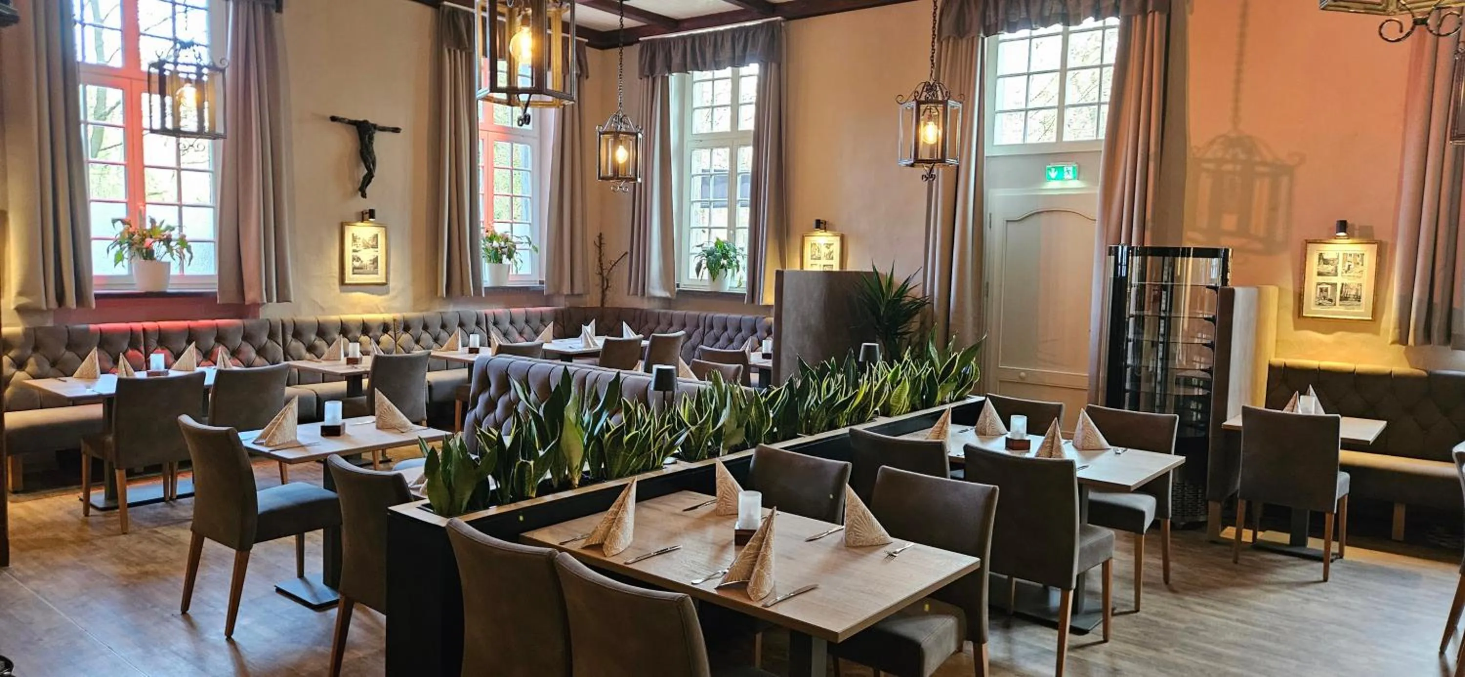 Restaurant/places to eat in Kloster Langwaden