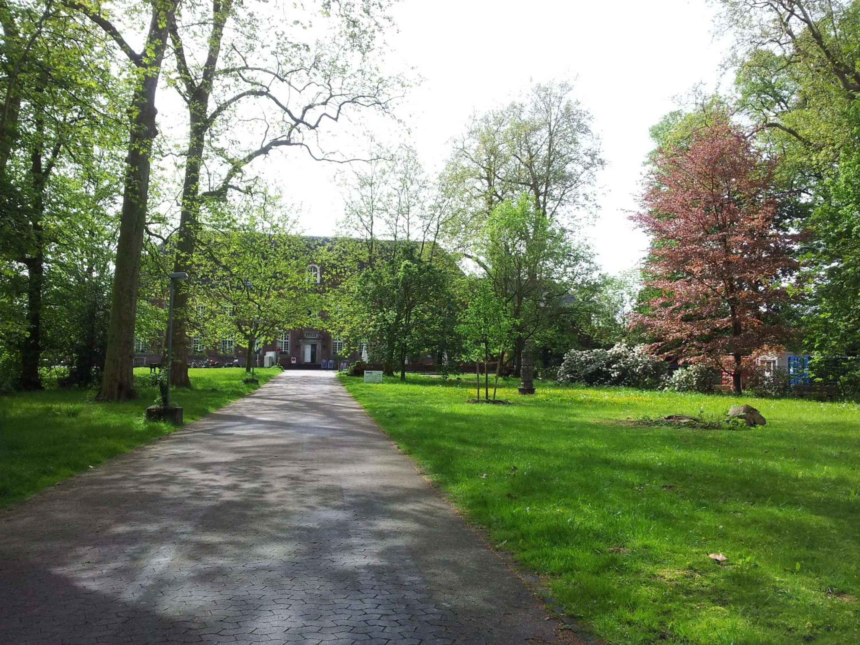 Facade/entrance in Kloster Langwaden