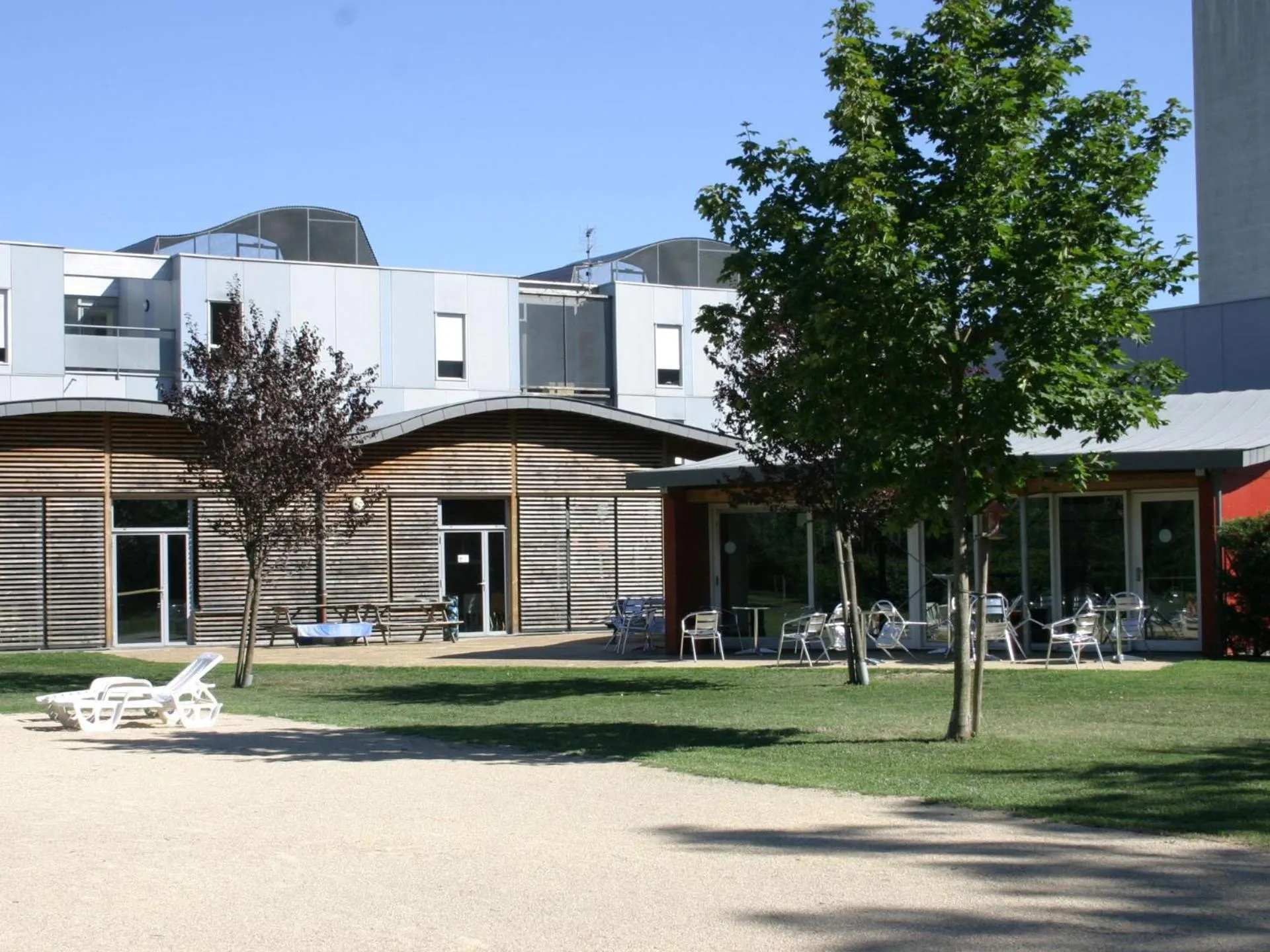 Property building in Auberge de Jeunesse HI Grenoble