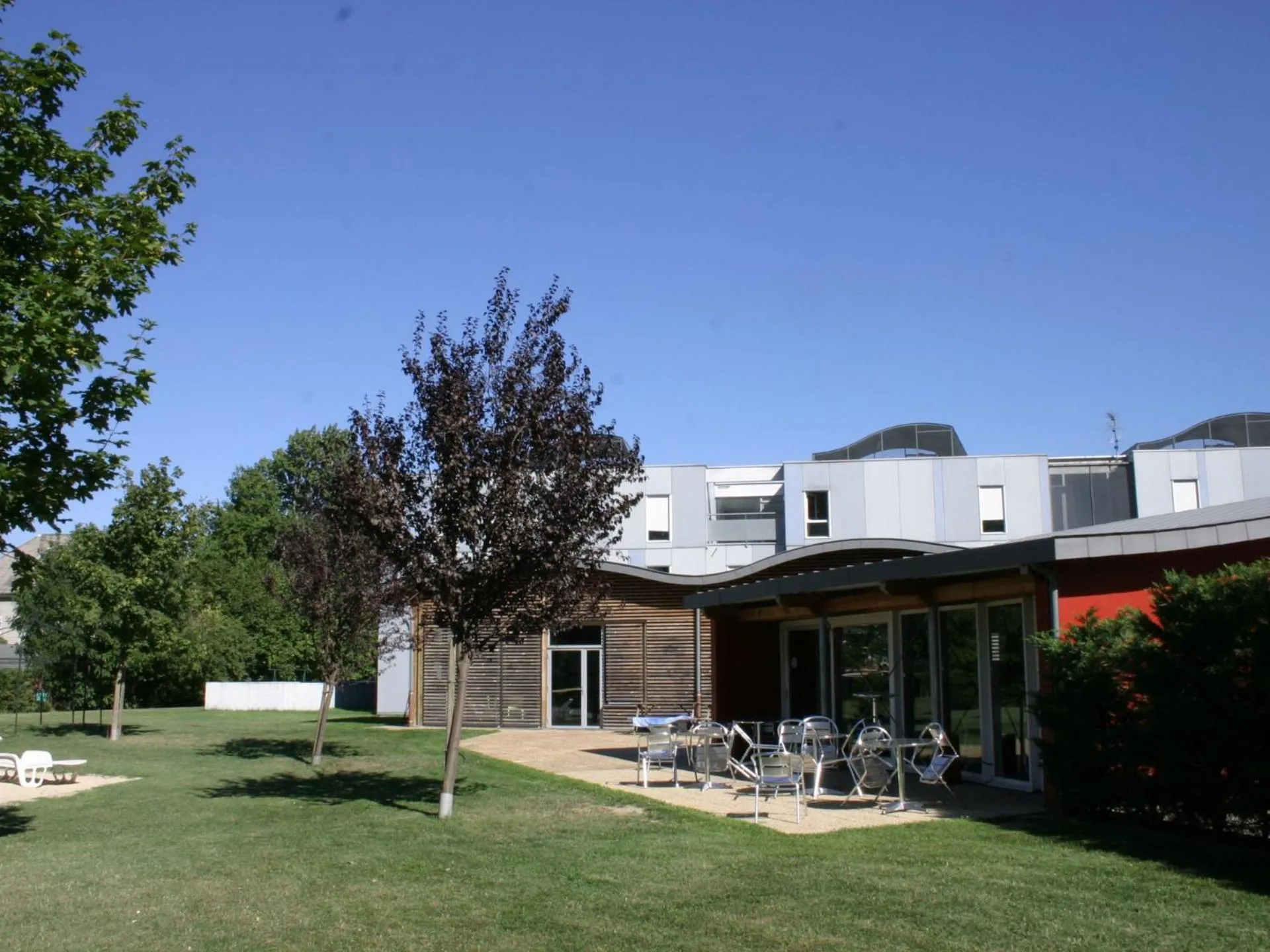 Property building in Auberge de Jeunesse HI Grenoble