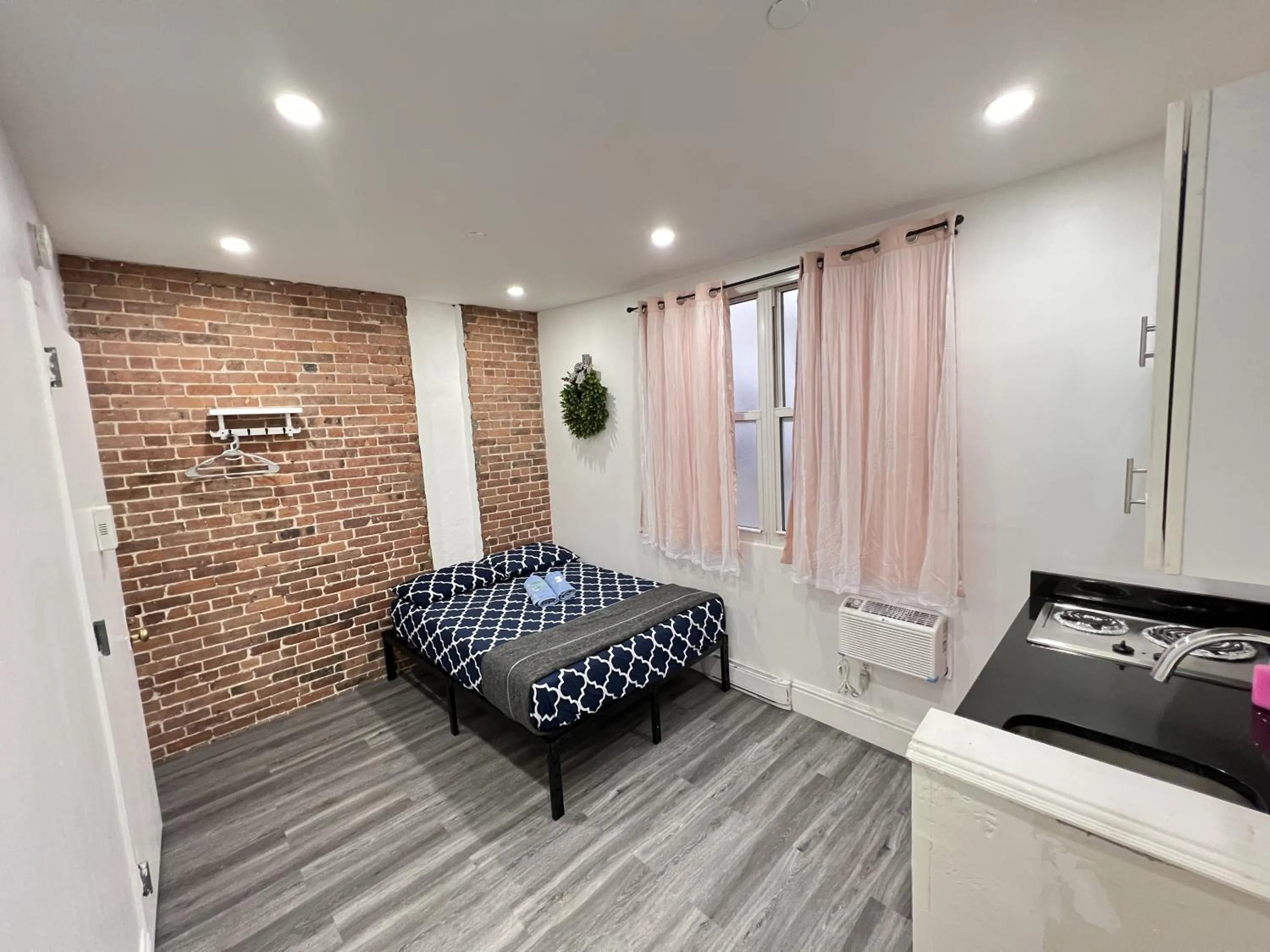 Bed in 31 Street Broadway Hotel