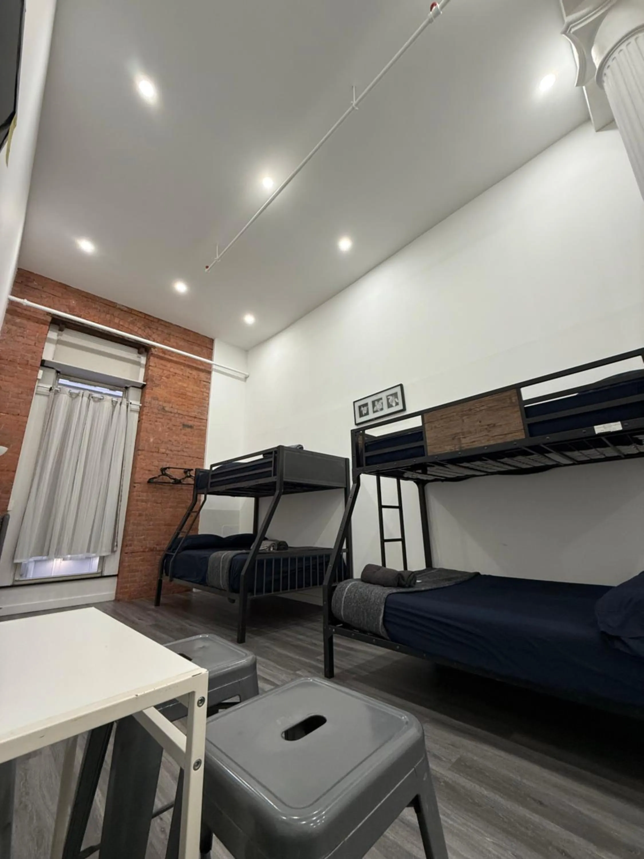 31 Street Broadway Hotel