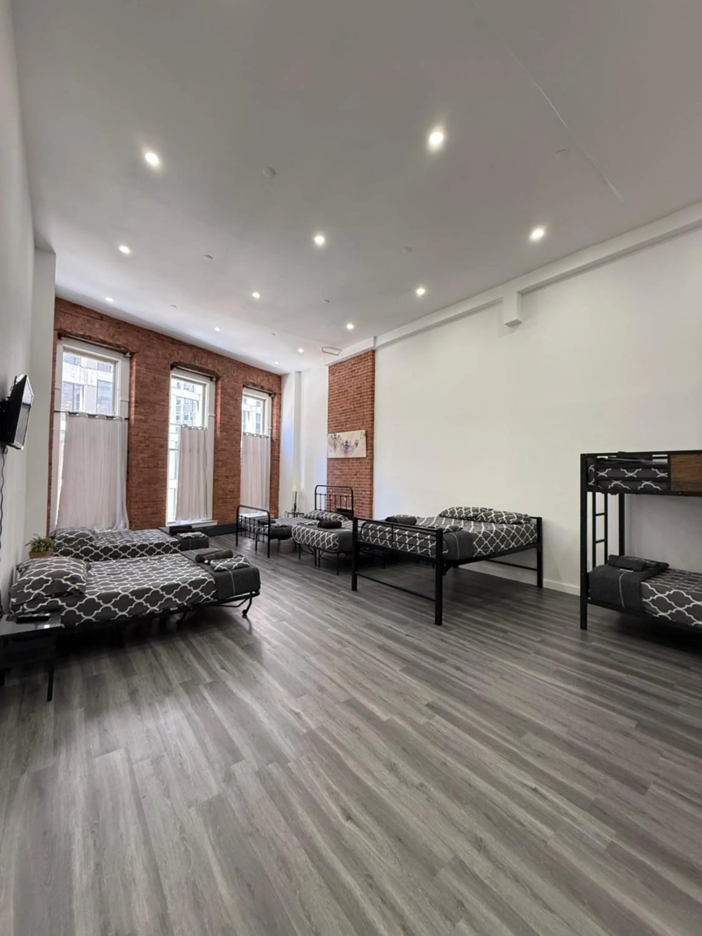 Bed in 31 Street Broadway Hotel