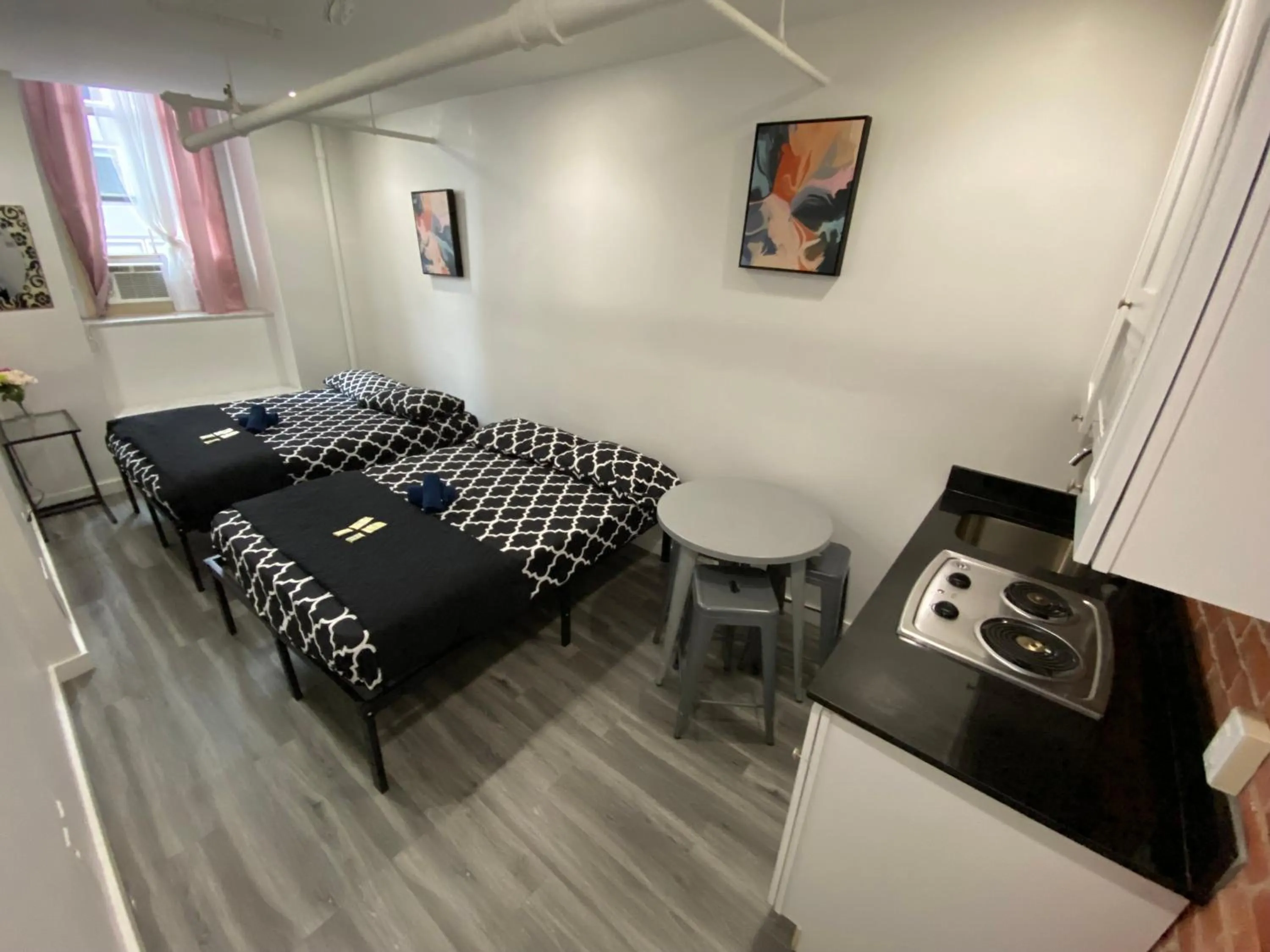 Bed in 31 Street Broadway Hotel