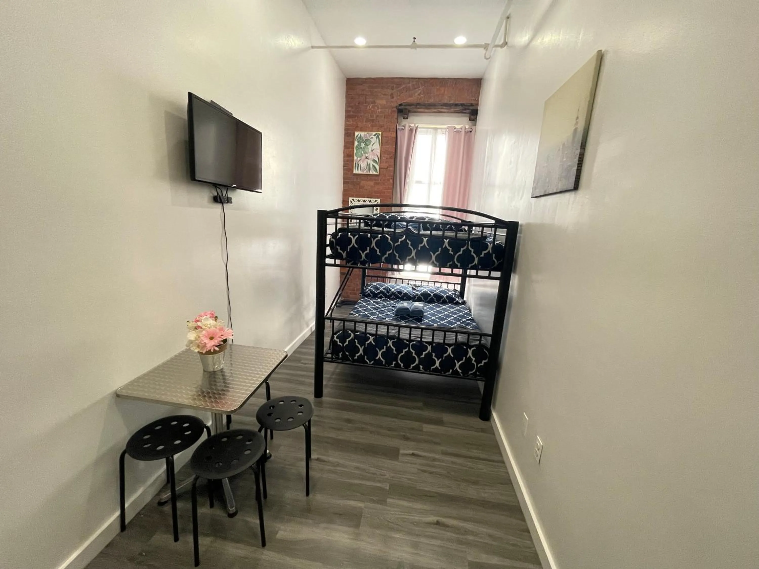 Bed in 31 Street Broadway Hotel