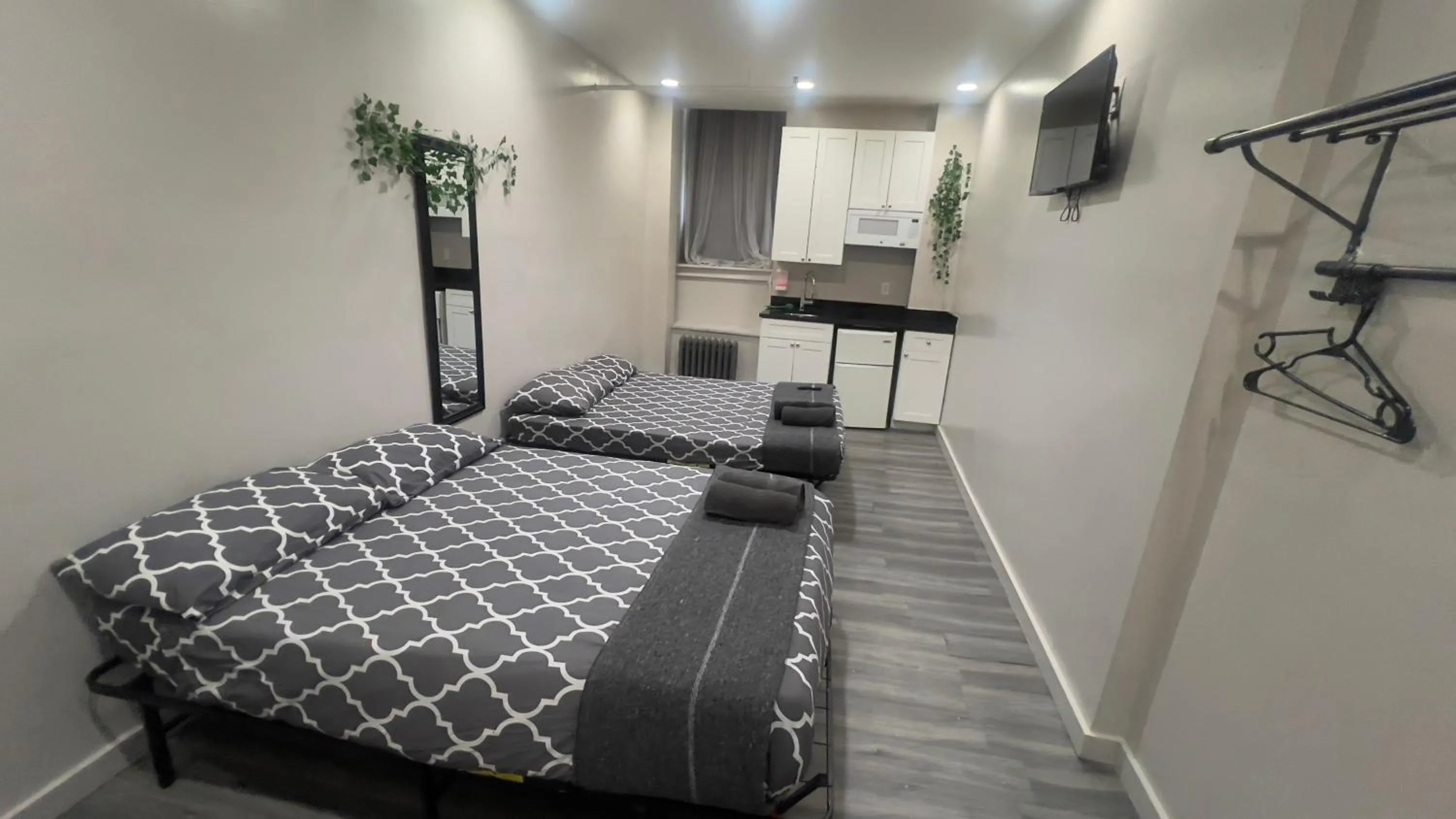 Bed in 31 Street Broadway Hotel