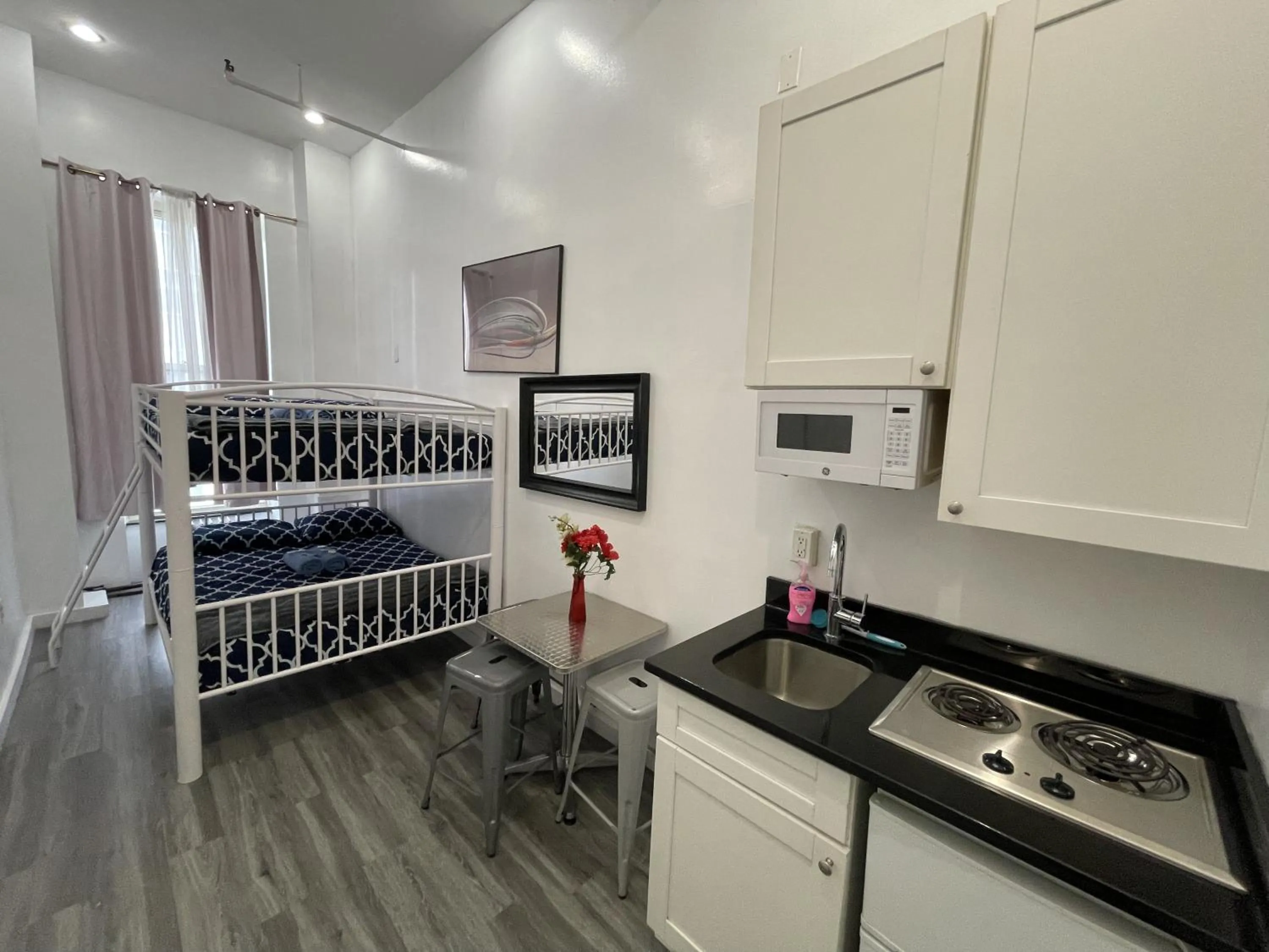 Bed in 31 Street Broadway Hotel