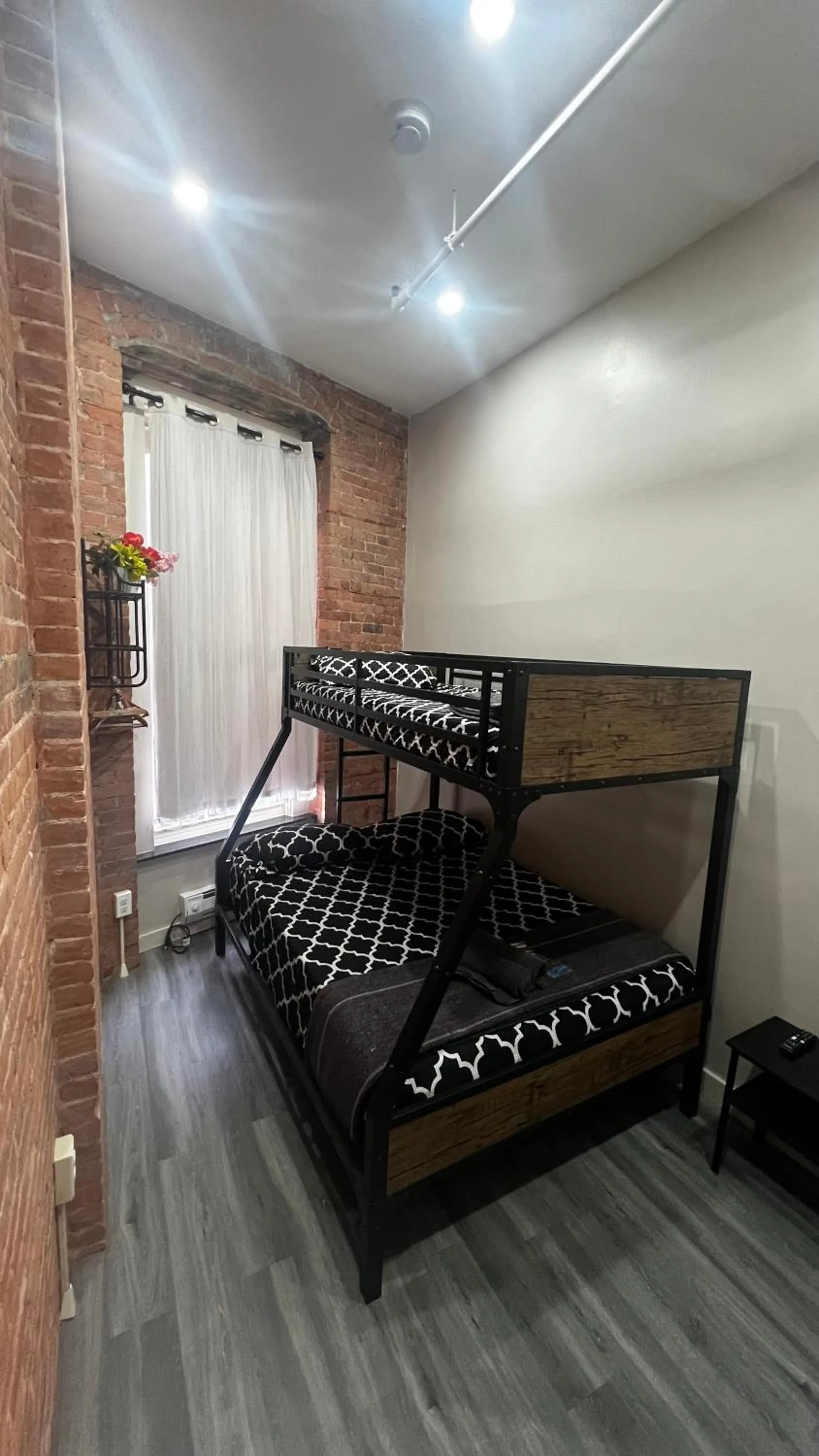 Bed in 31 Street Broadway Hotel