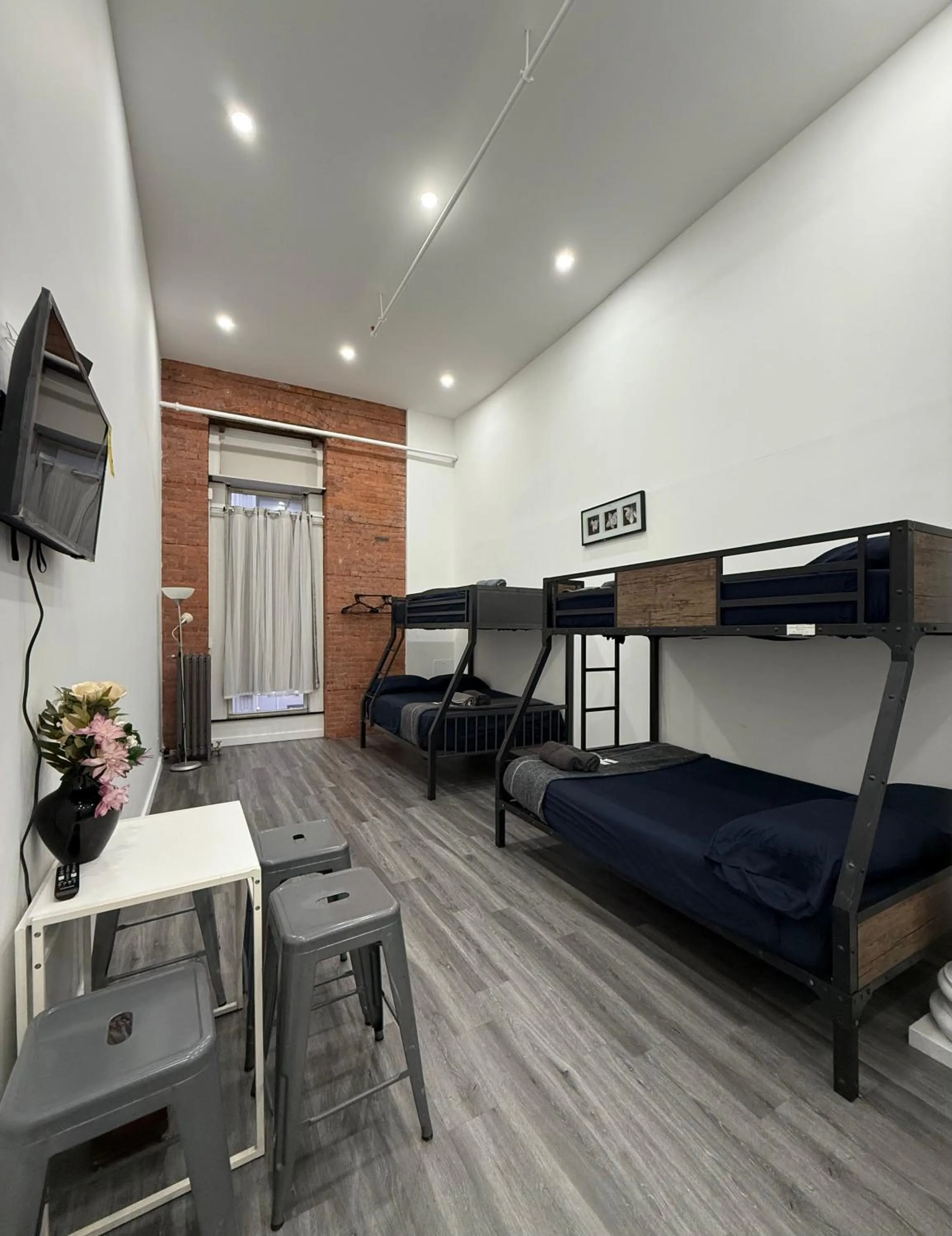 Bed in 31 Street Broadway Hotel