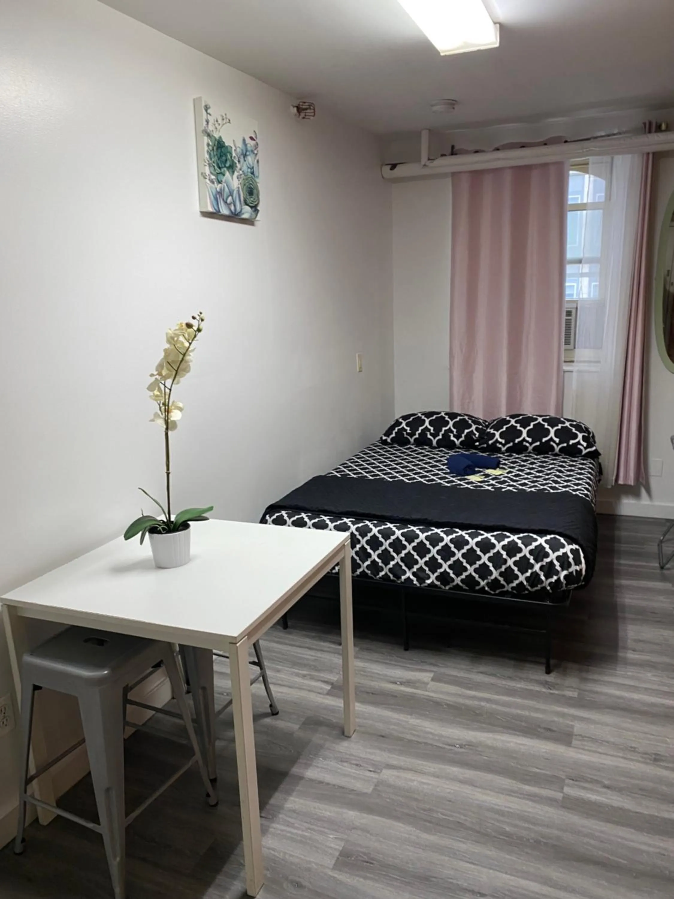 Bed in 31 Street Broadway Hotel