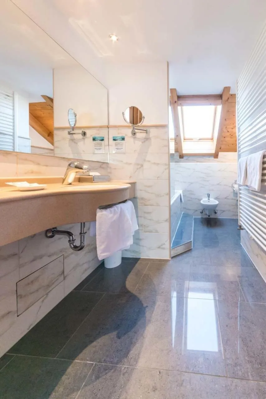 Day in Metzgerei Gasthof Oberhauser - Hotel zur Post