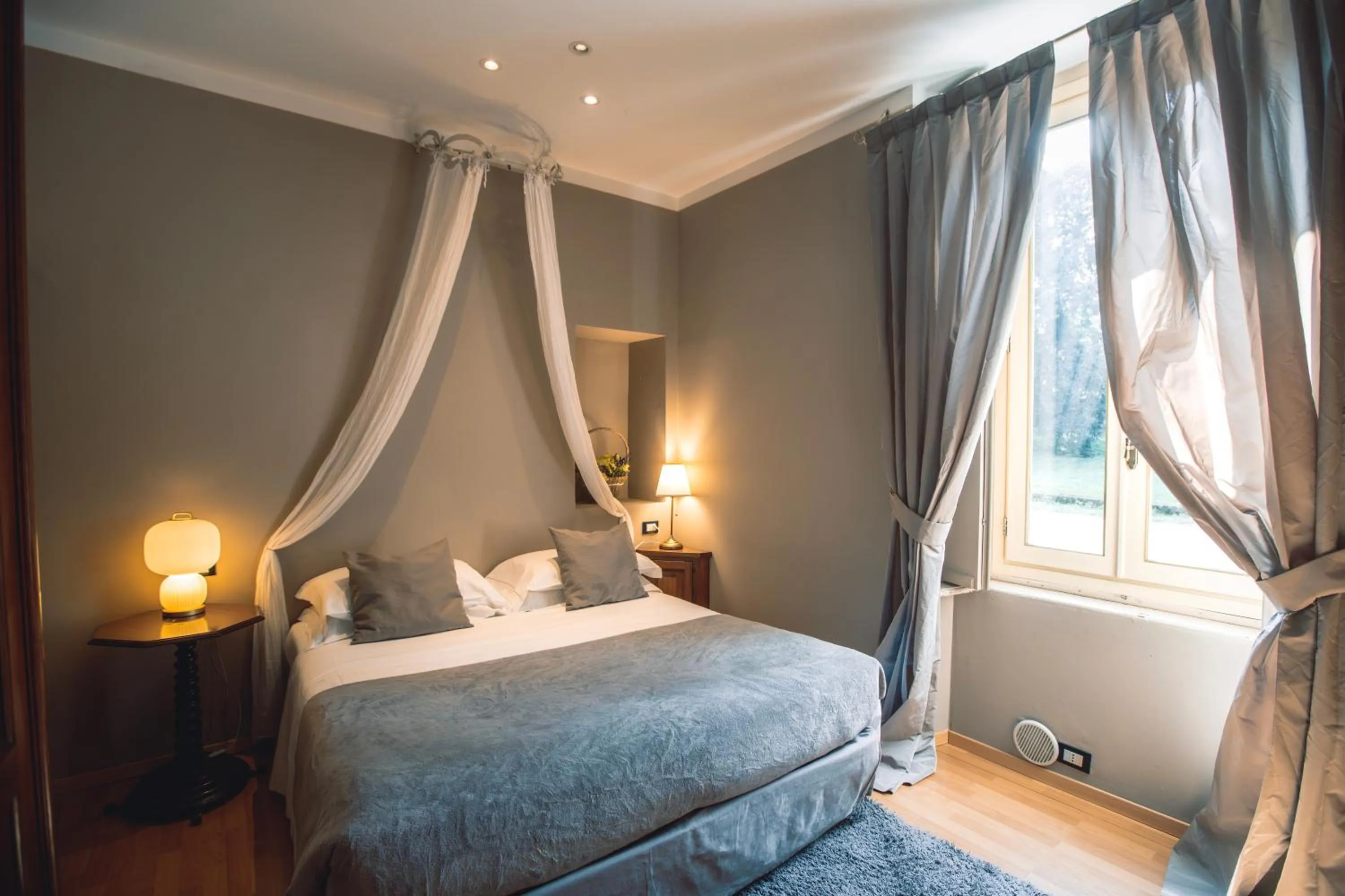 Photo of the whole room, Bed in Villa Mimosa au Lac - Estella Hotels Italia