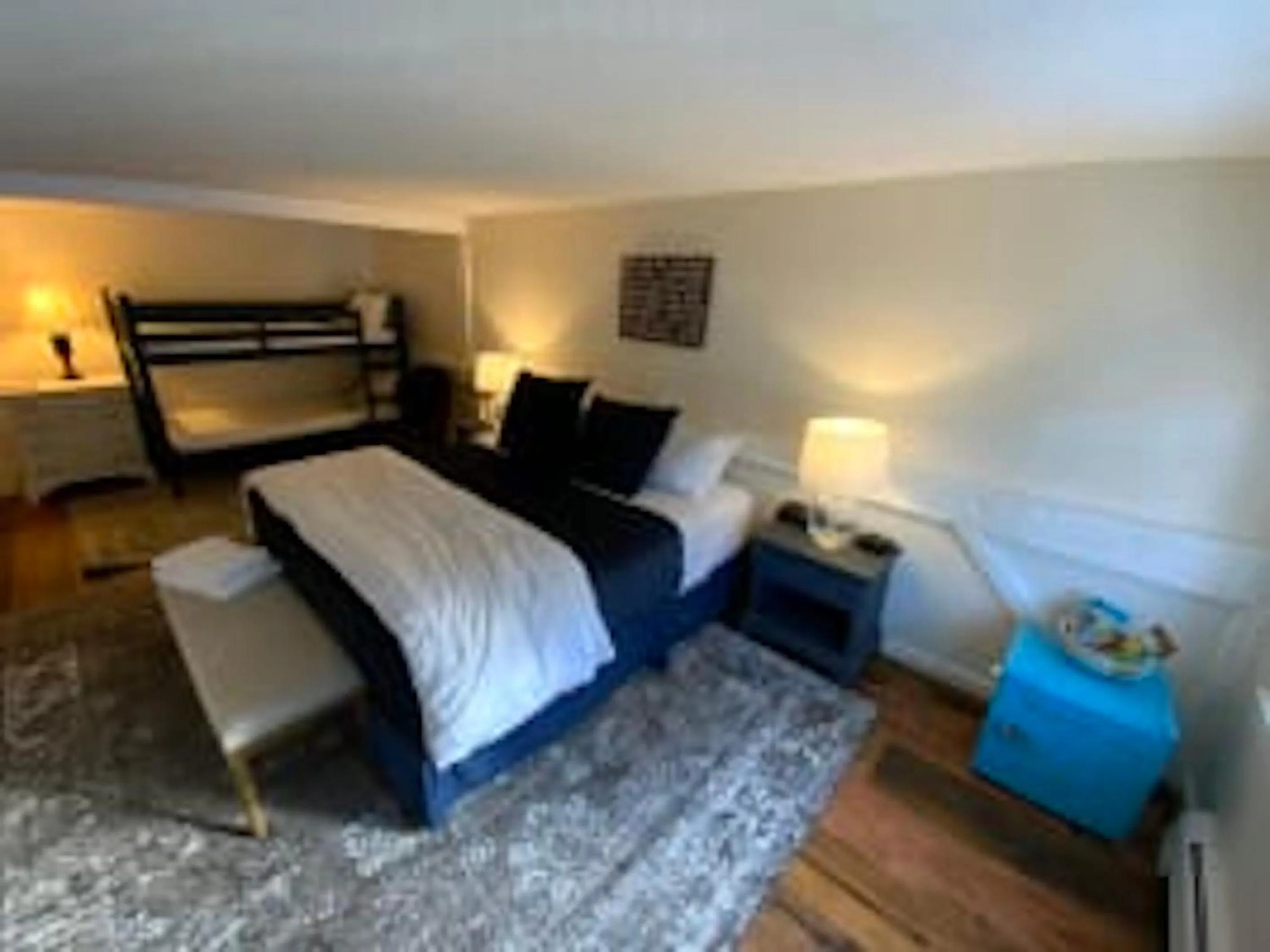 Bed in Farm Road Estate