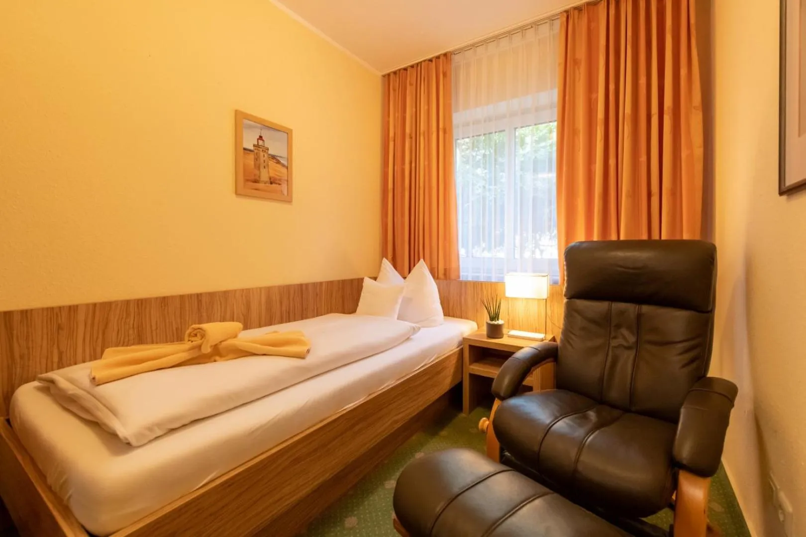 Photo of the whole room, Bed in Hotel Zum Steinhof