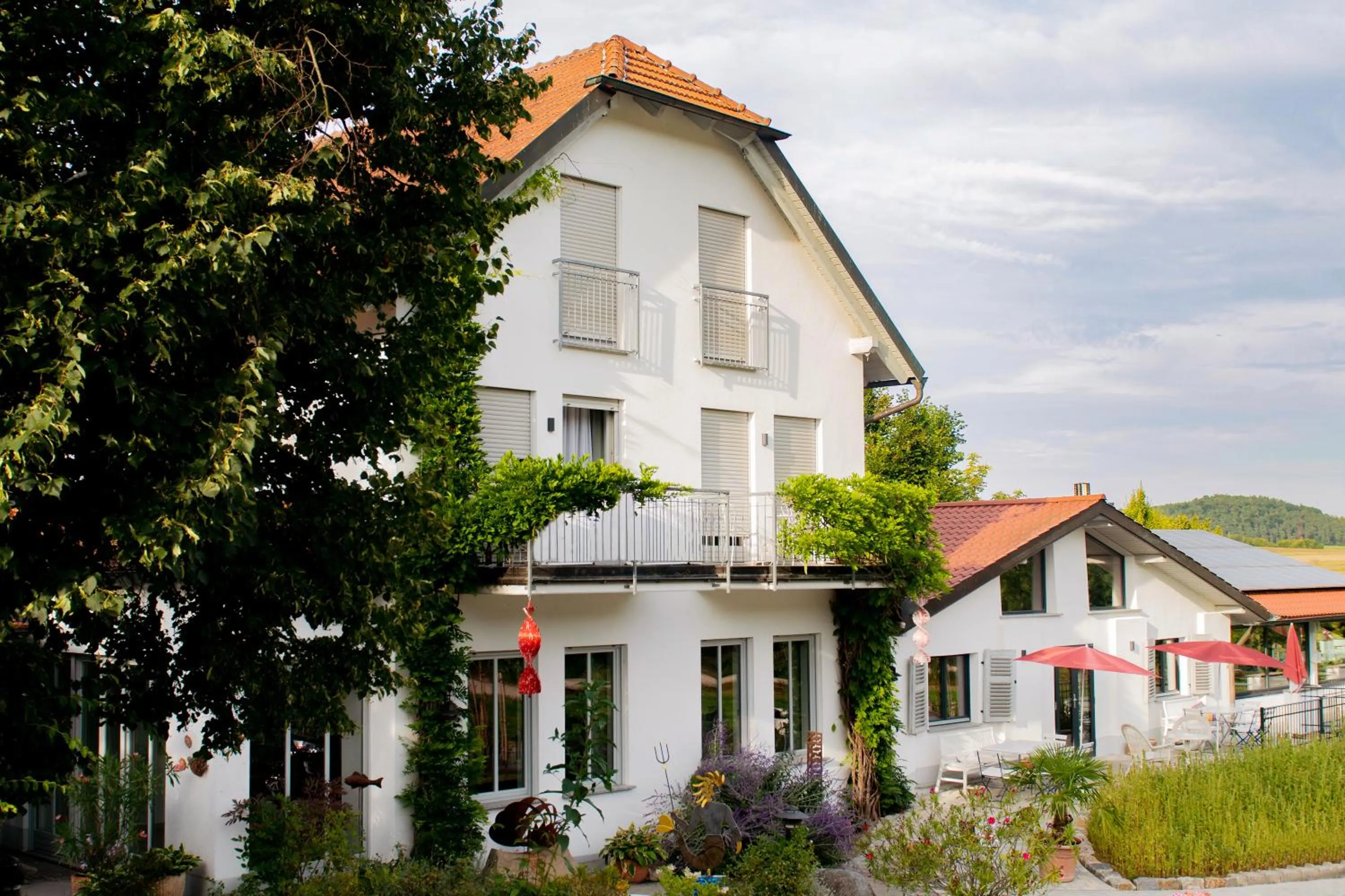 Property building in Altes Kurhaus Landhotel