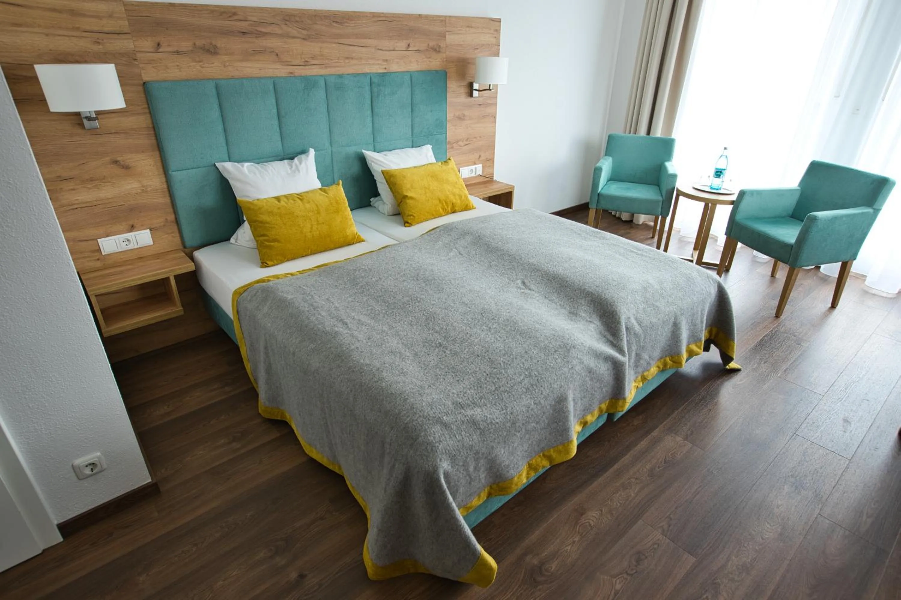 Photo of the whole room, Bed in Altes Kurhaus Landhotel