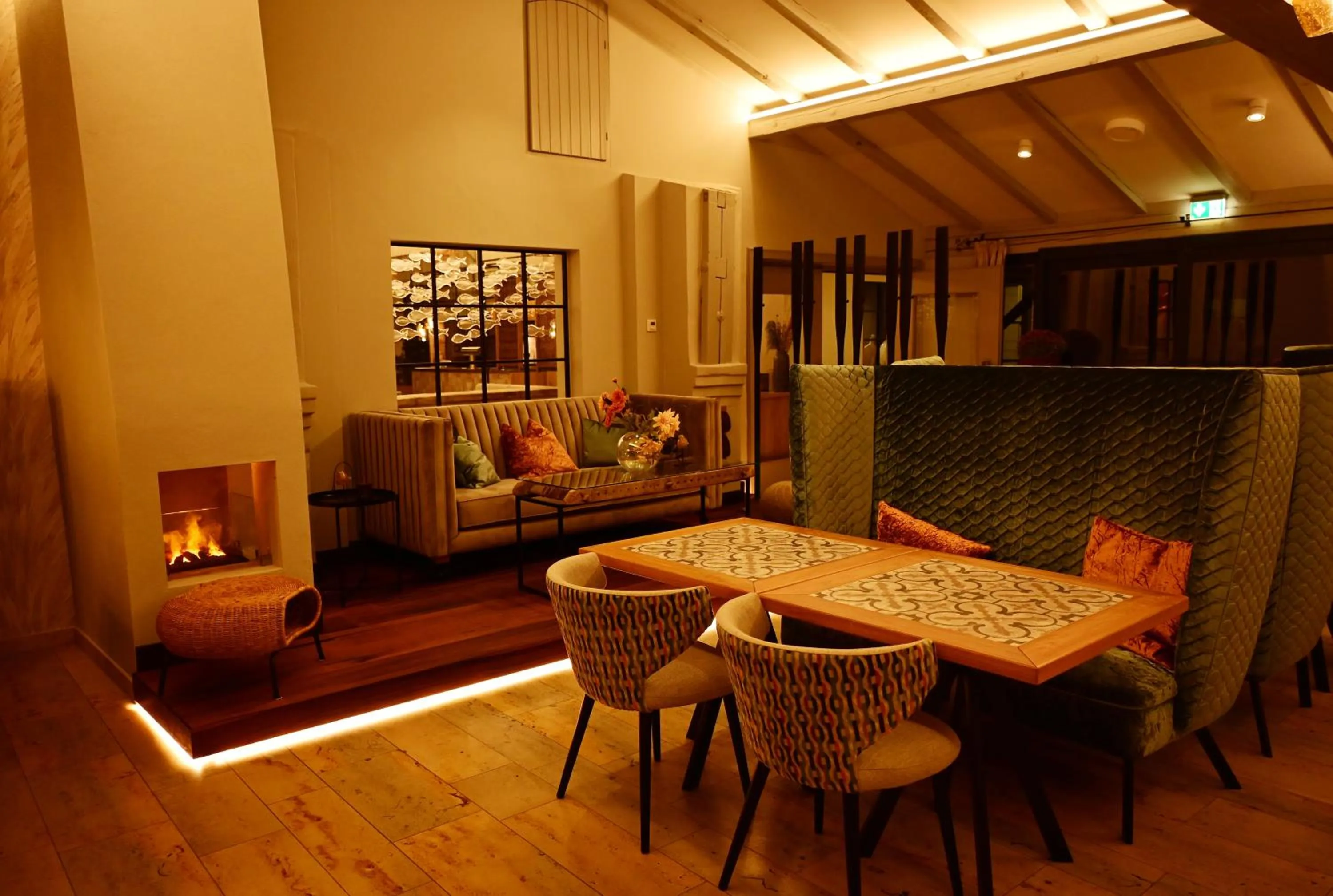 Restaurant/places to eat in Altes Kurhaus Landhotel