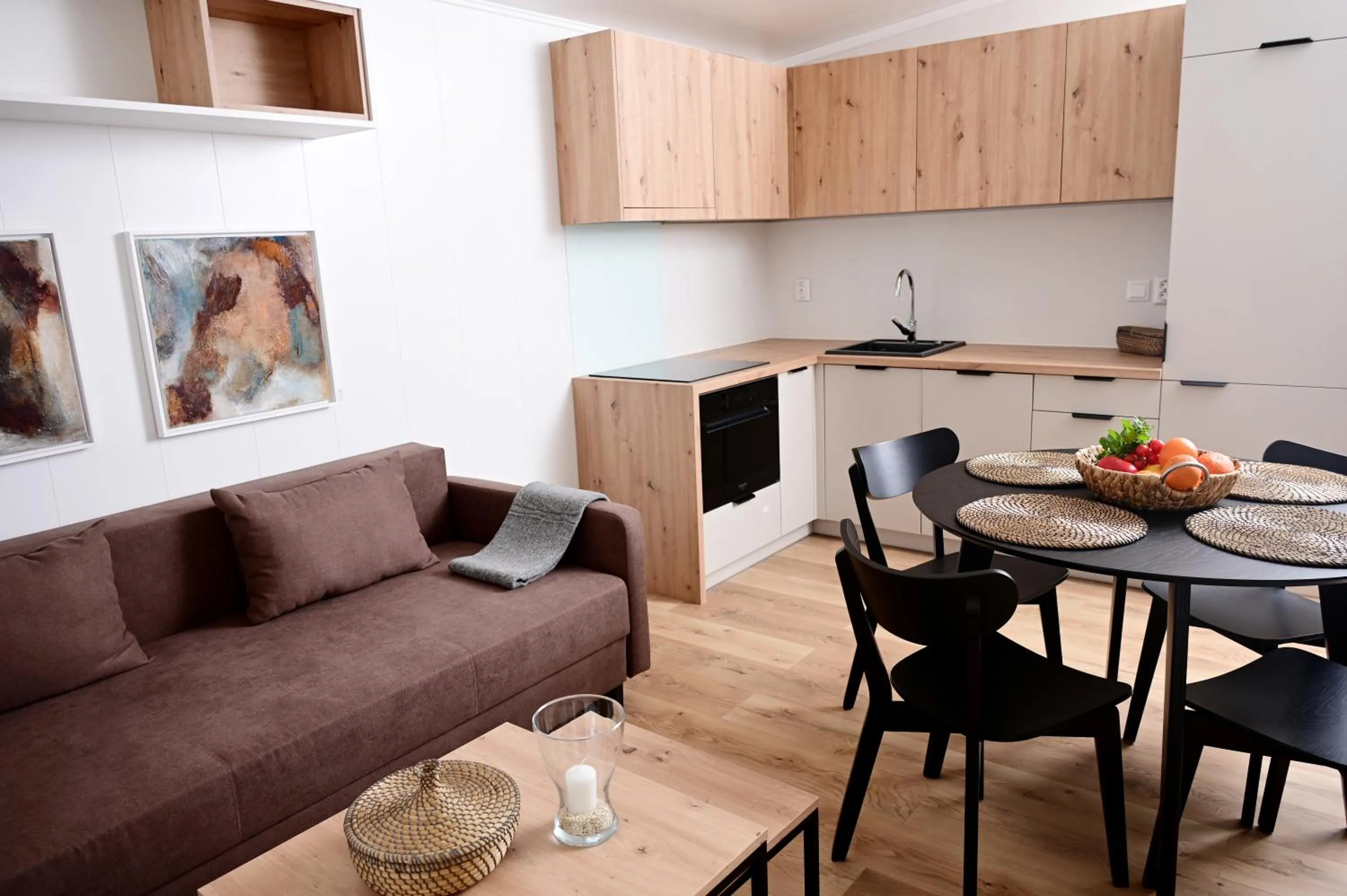 Kitchen or kitchenette in Altes Kurhaus Landhotel