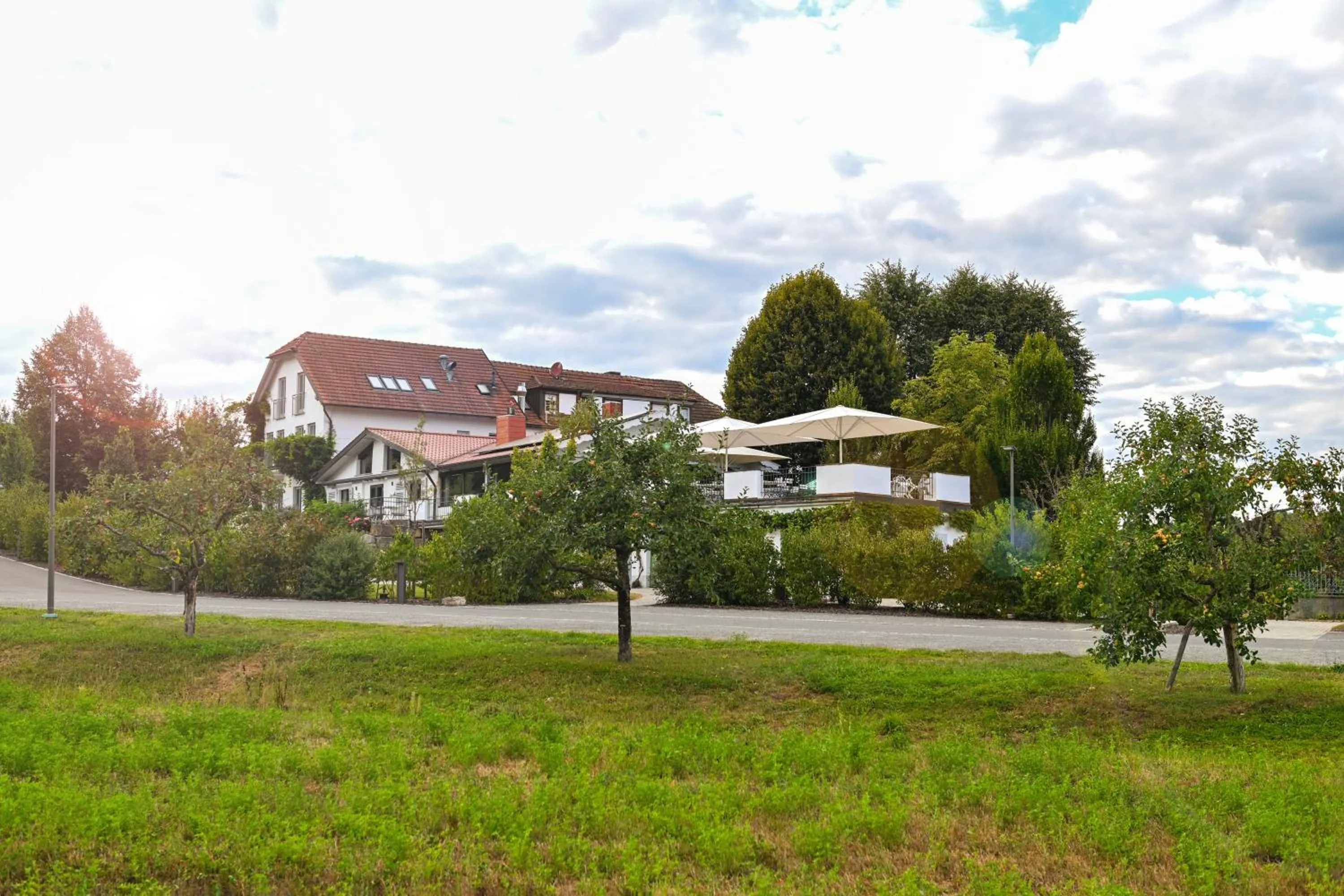 Property building in Altes Kurhaus Landhotel