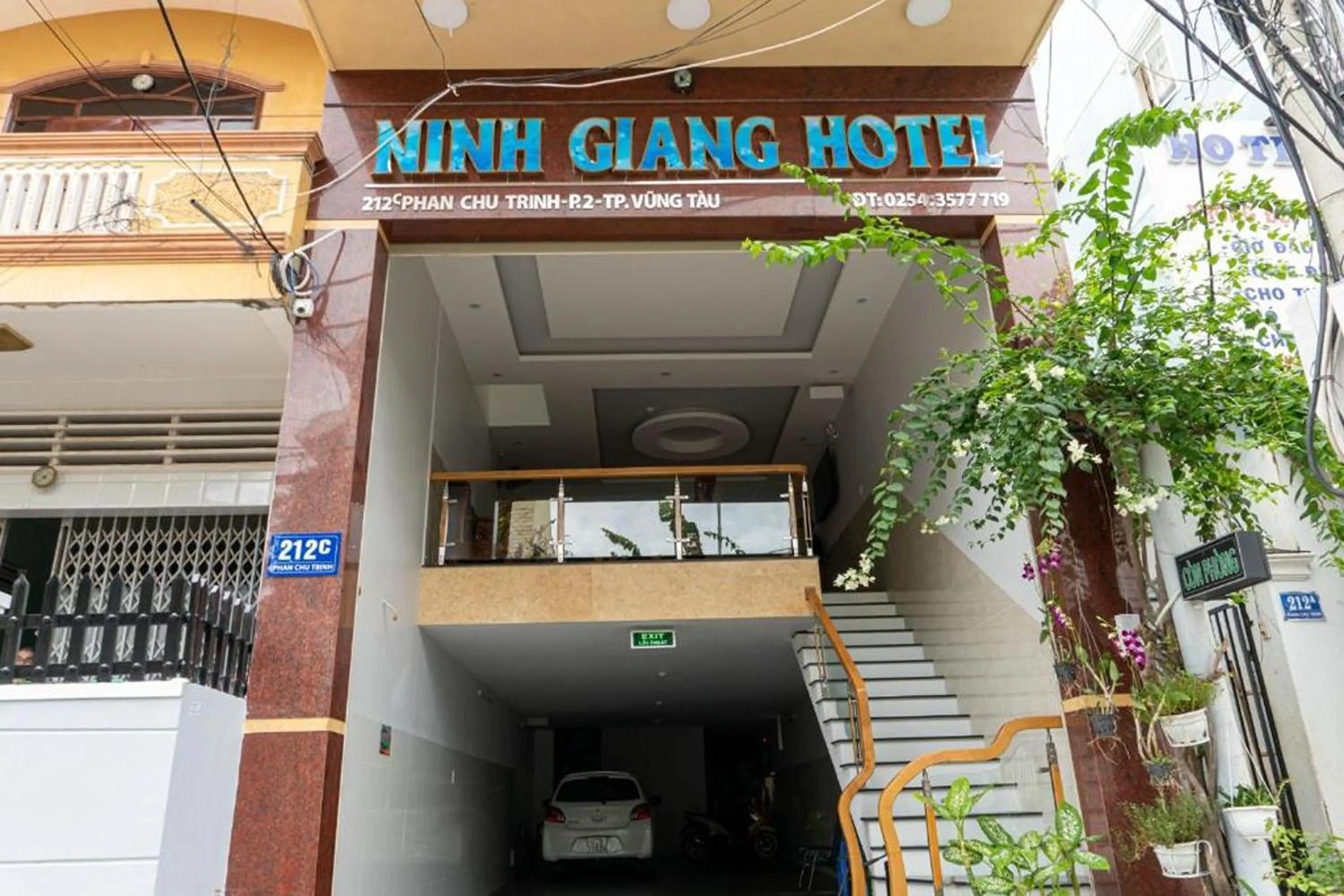 Property building in Ninh Giang Hotel