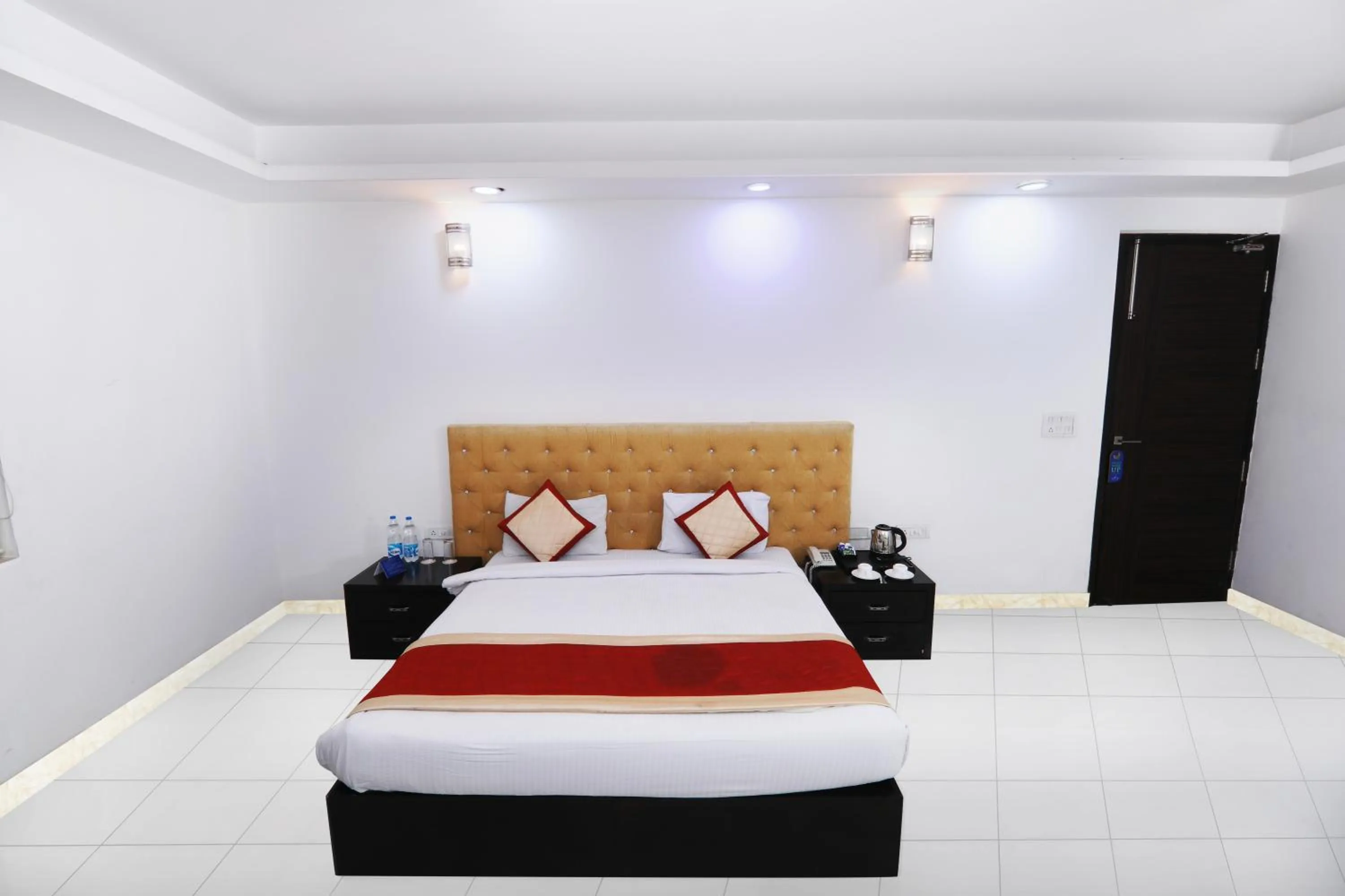 Bed in TDI Club Retreat Kundli