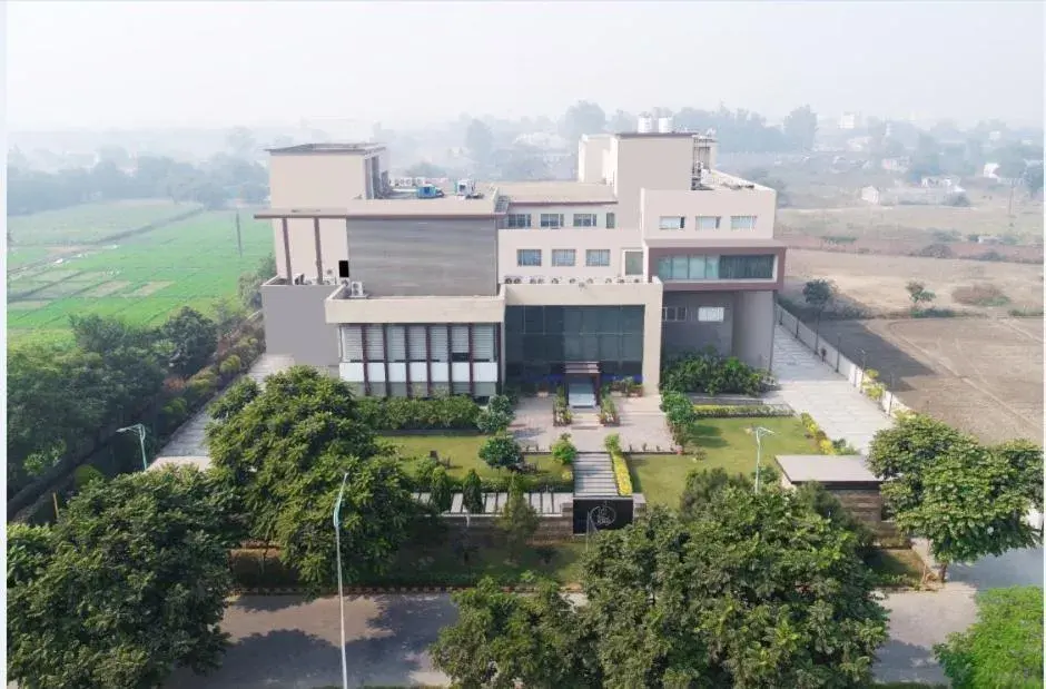 TDI Club Retreat Kundli TDI Club Retreat Kundli