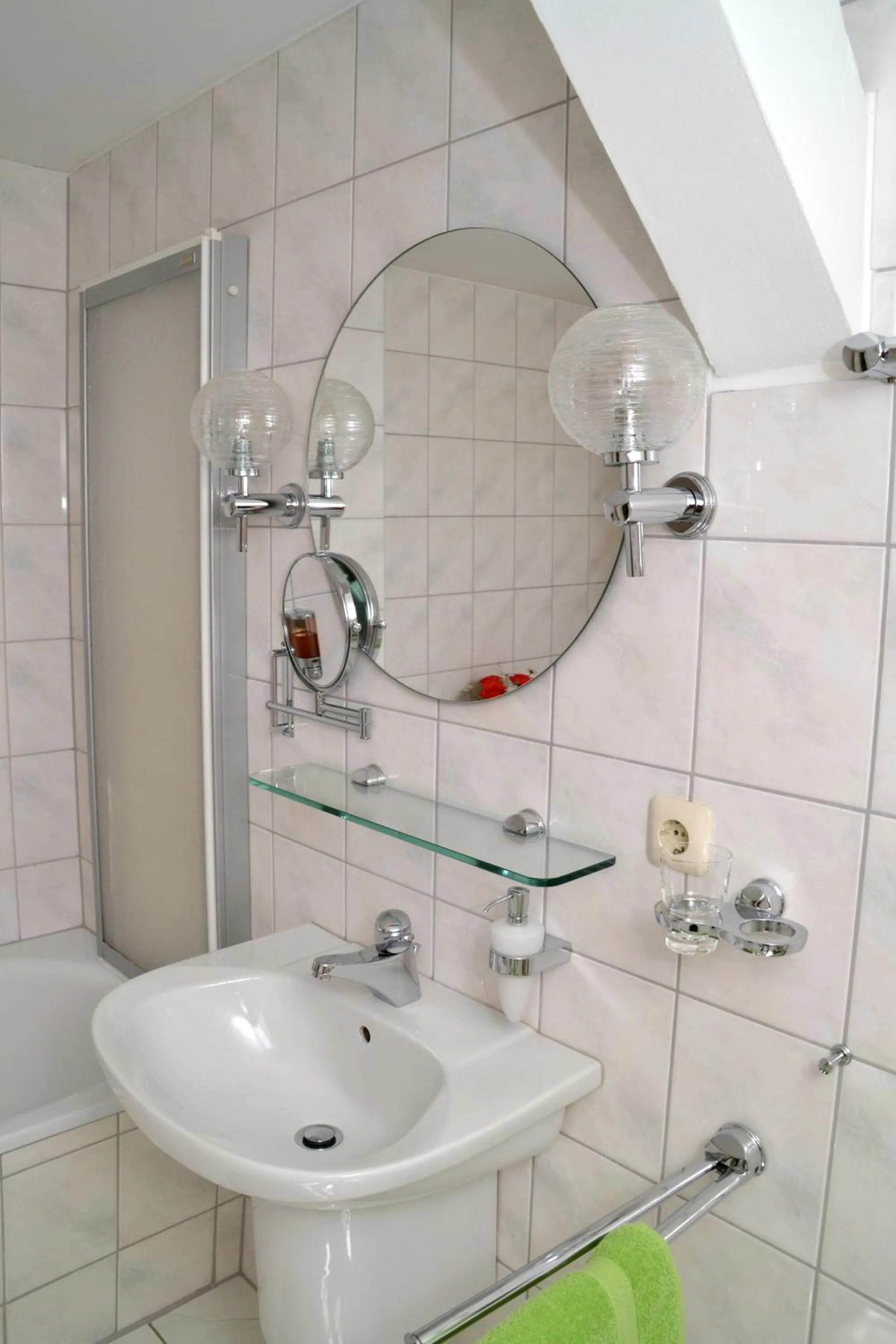 Bathroom in Parkhotel Helene