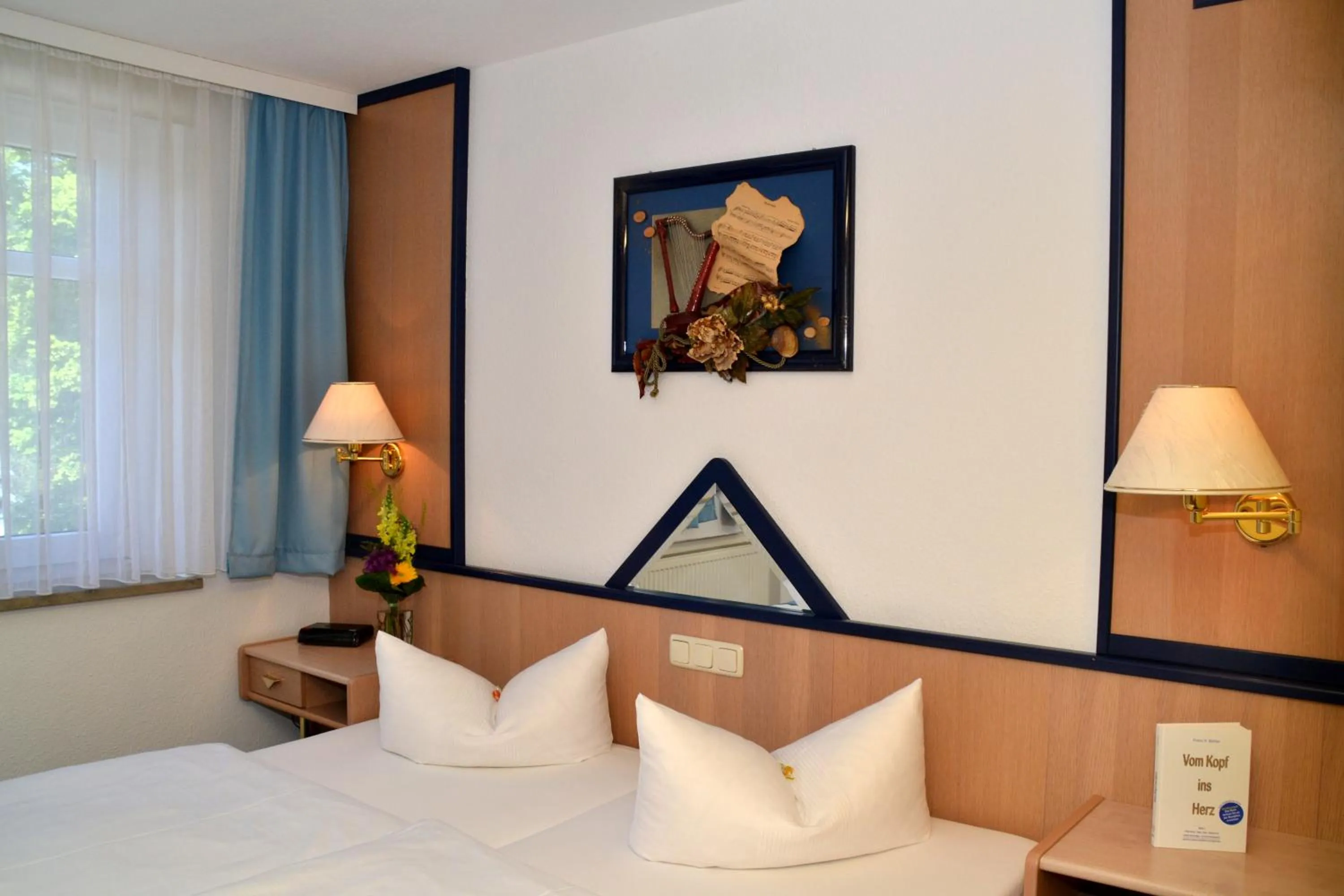 Photo of the whole room, Bed in Parkhotel Helene