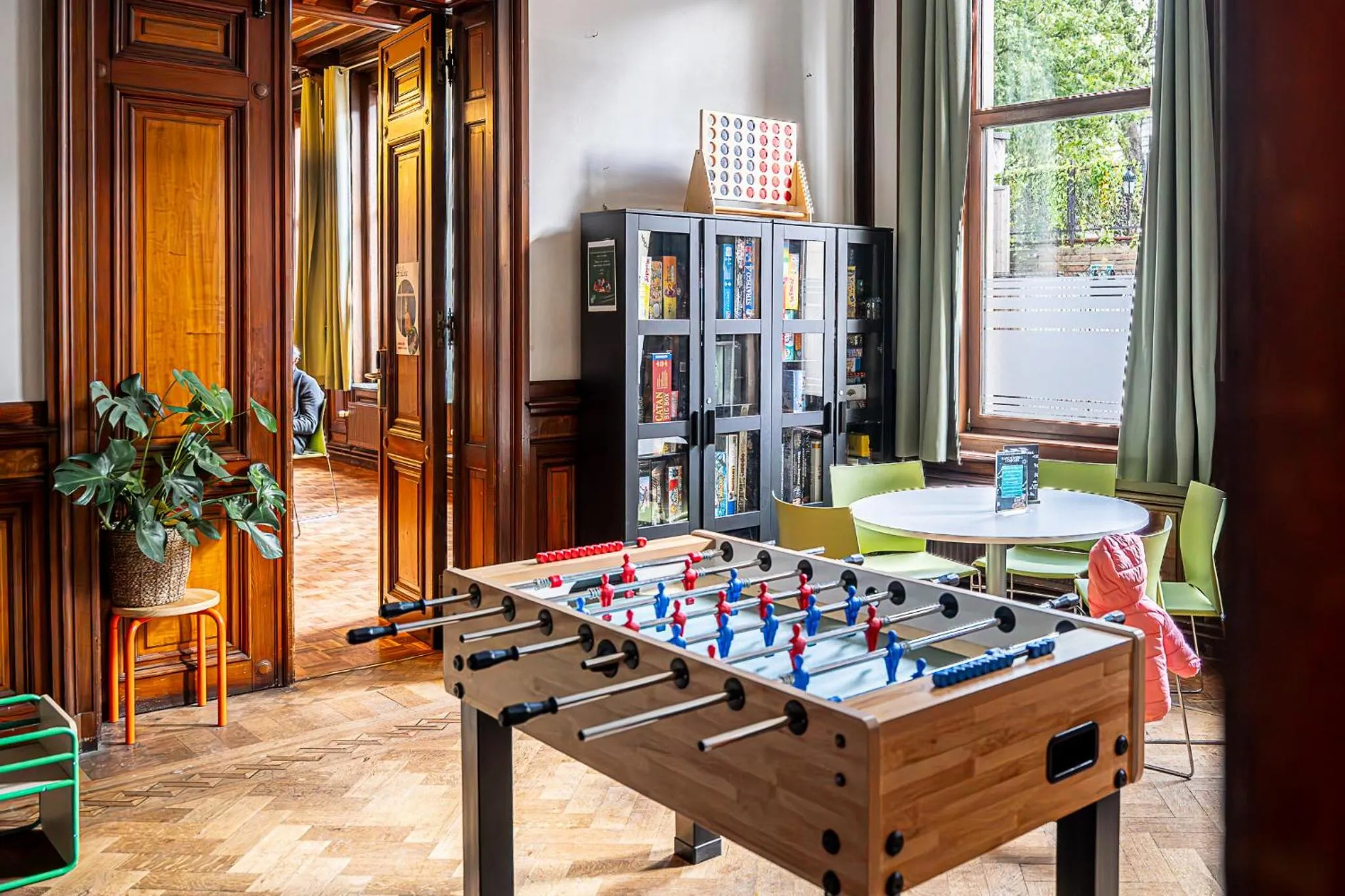 Game Room in Auberge de Jeunesse de Tournai - Youth Hostel